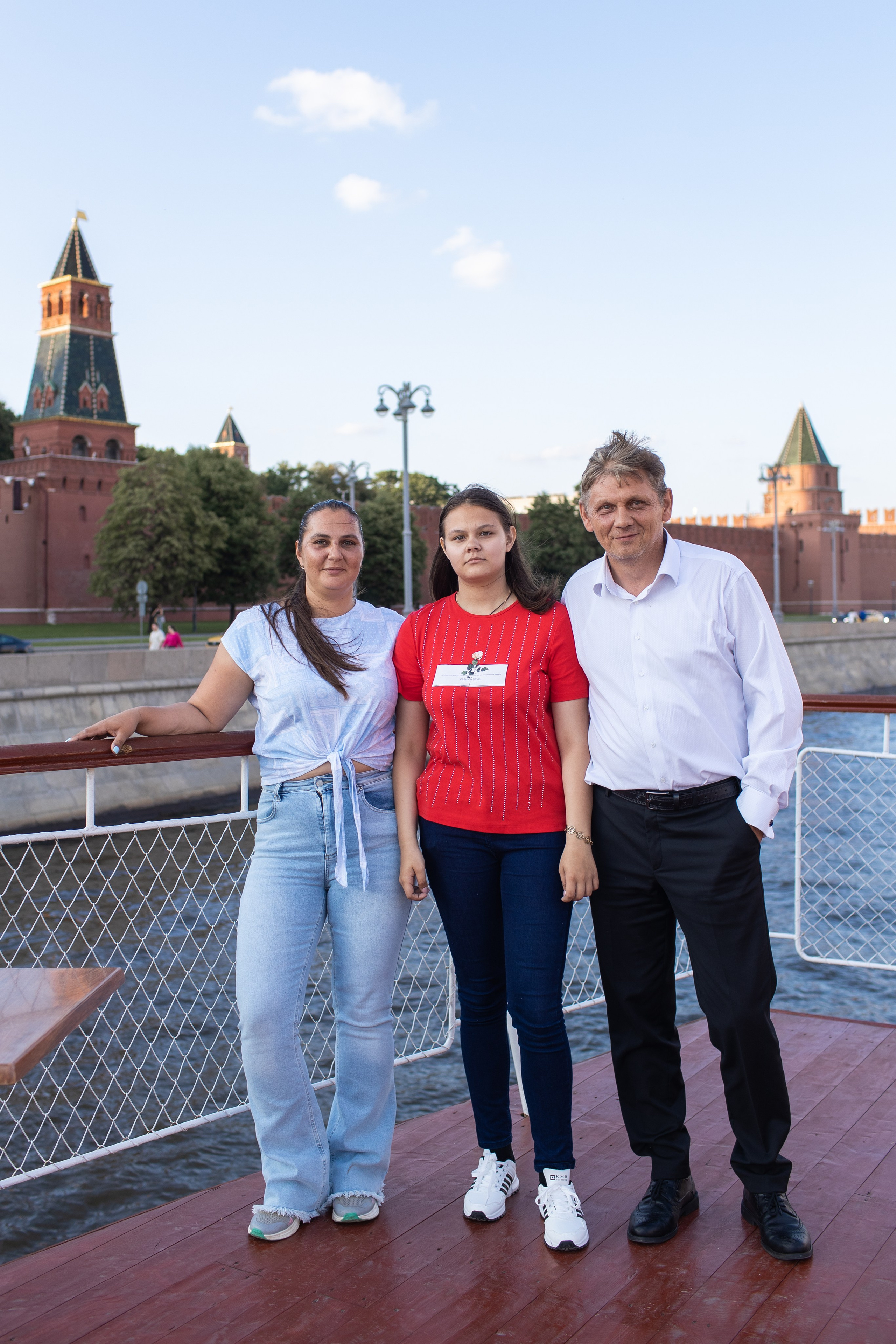 Выпускной на теплоходе Ривьера. Фотограф в Москве Десятова Ксения