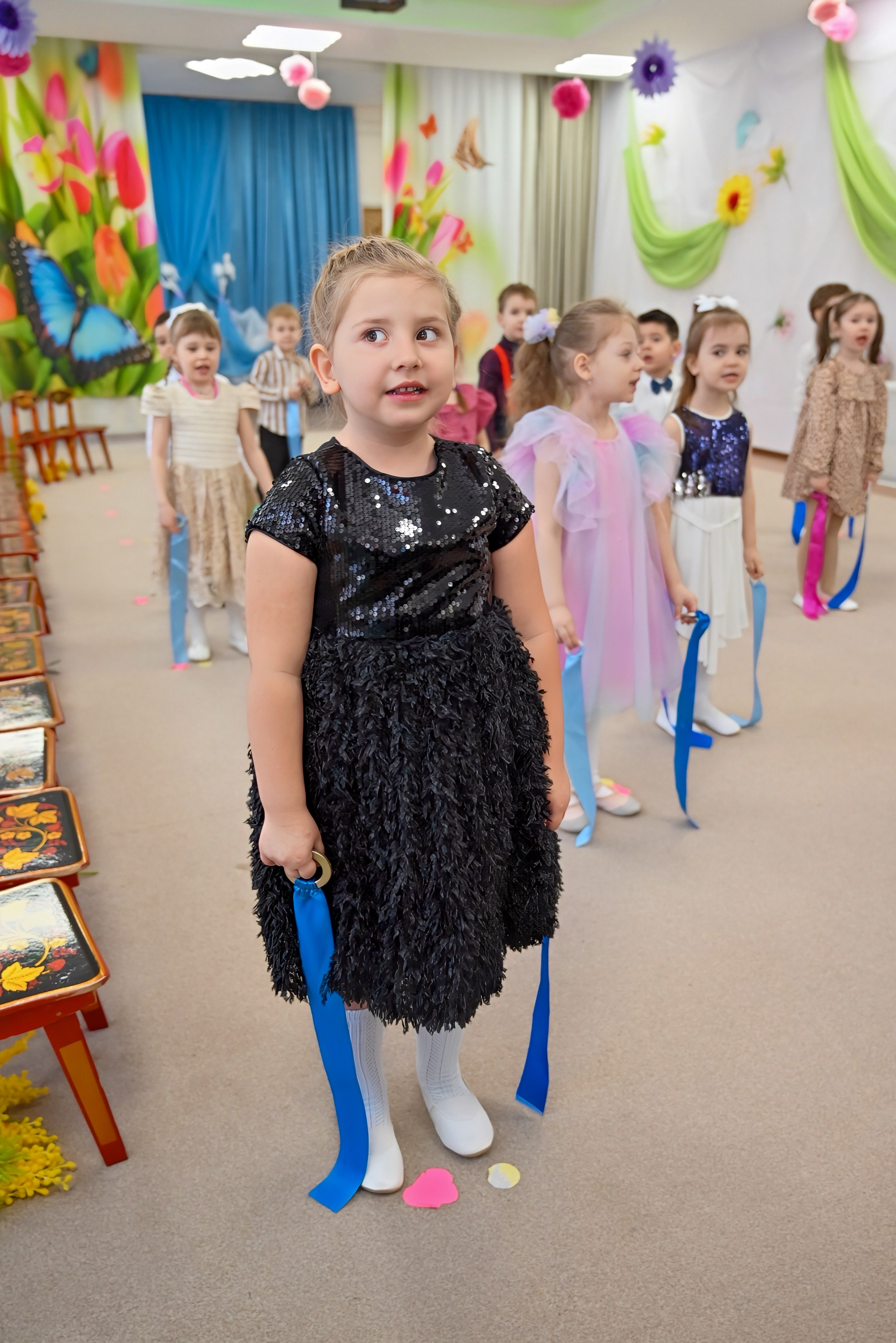 Праздник в группе «Дружная семейка». Семейный и детский фотограф Москва