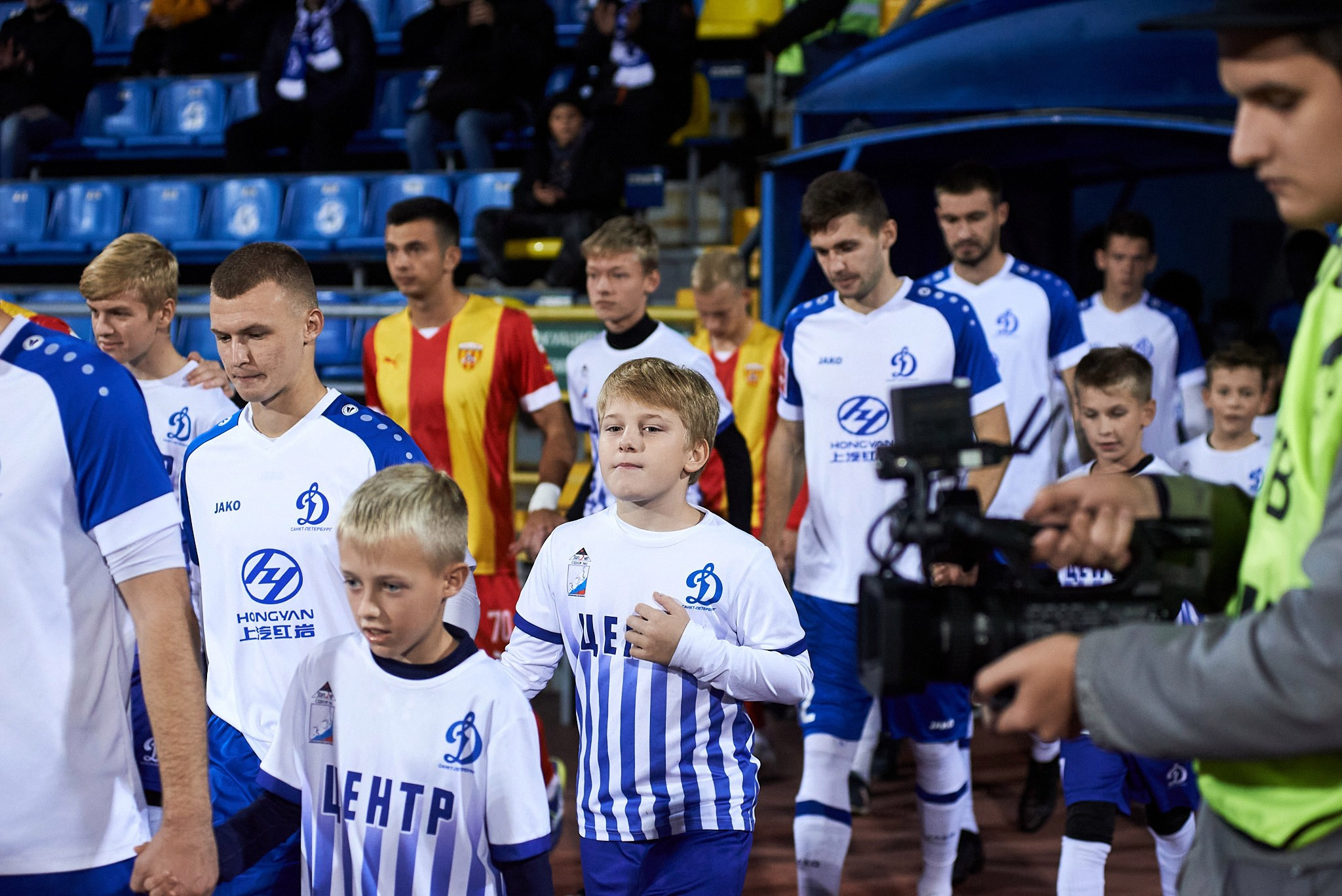 Футбольный матч 2ая лига Динамо2 Алания2. Иван Ступа, репортажный фотограф в Санкт-Петербурге и Ленинградской области