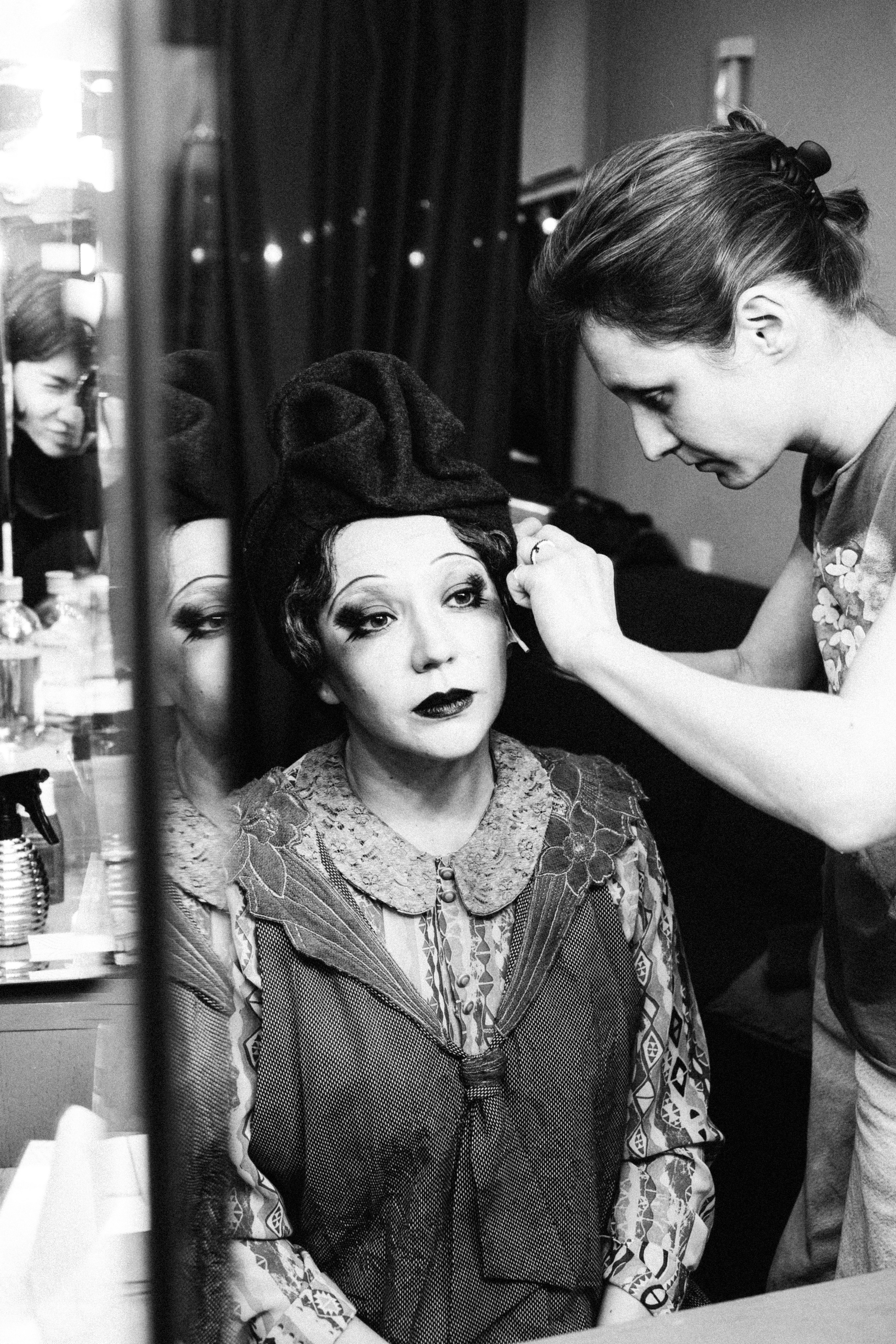 Theatre backstages. Portrait and backstage photographer Nina Crane
