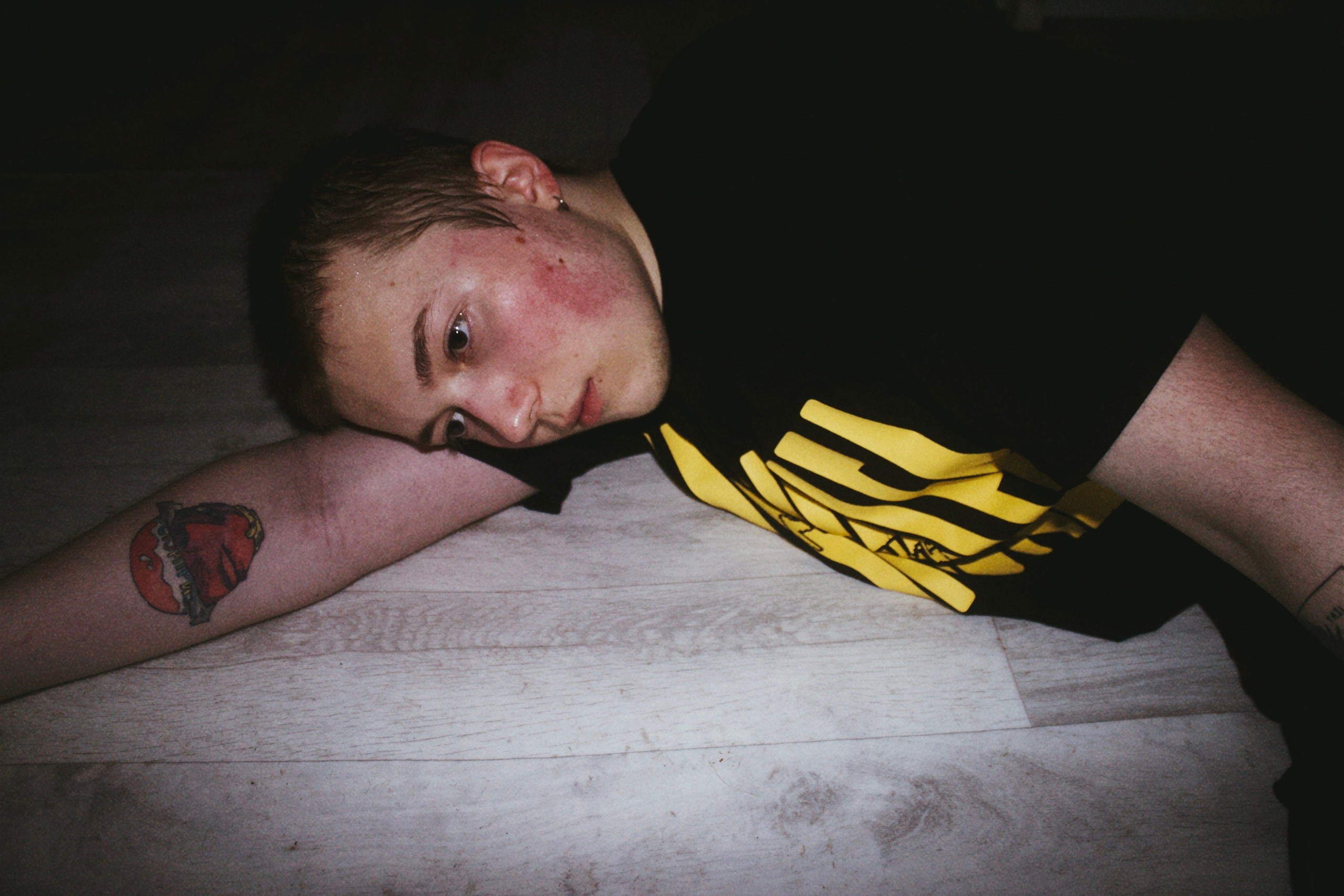 Съемка мерча MASHUPBLE. Концертный и портретный фотограф в Москве Соня Спросонья