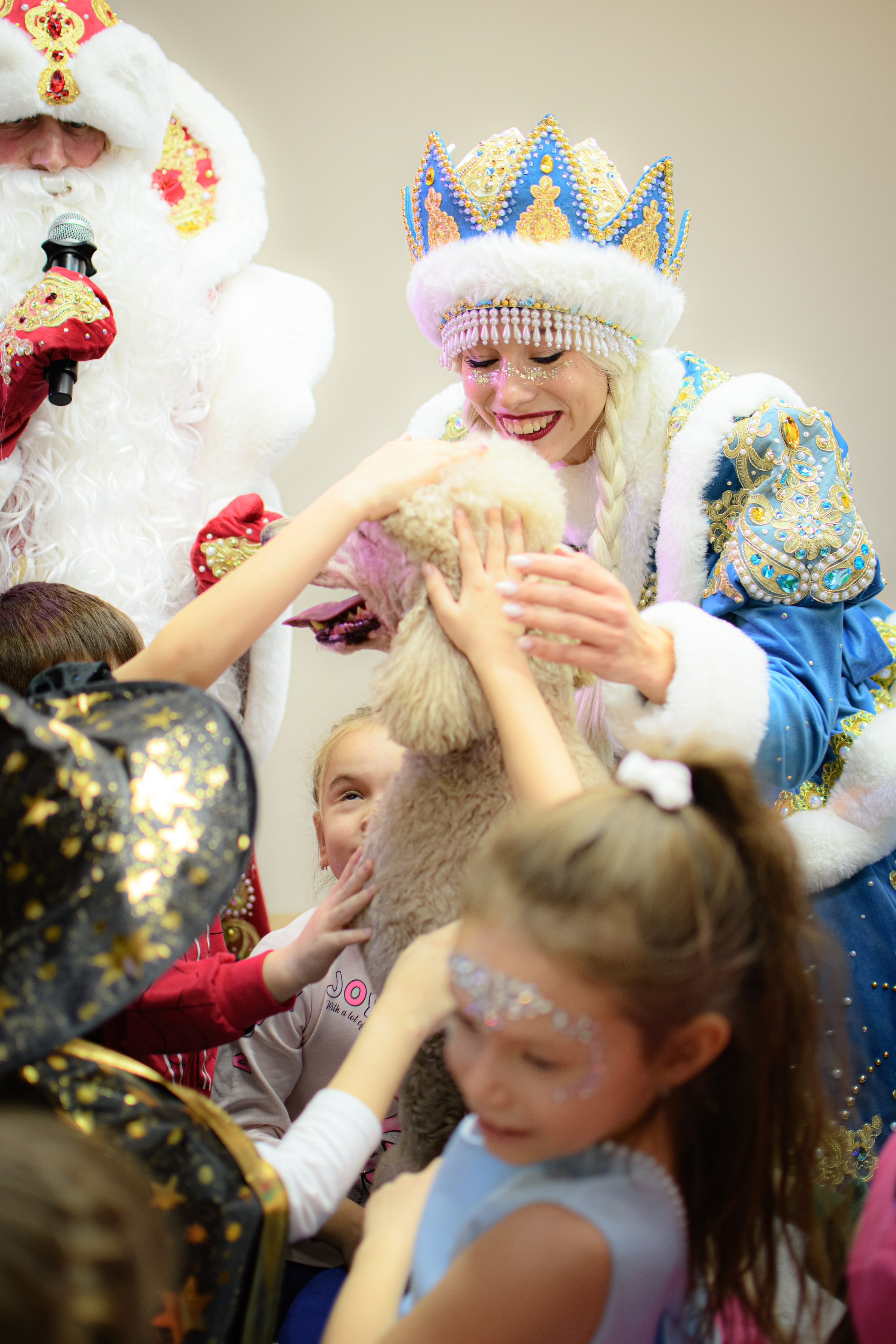 HAPPY NEW YEAR. Photokarish