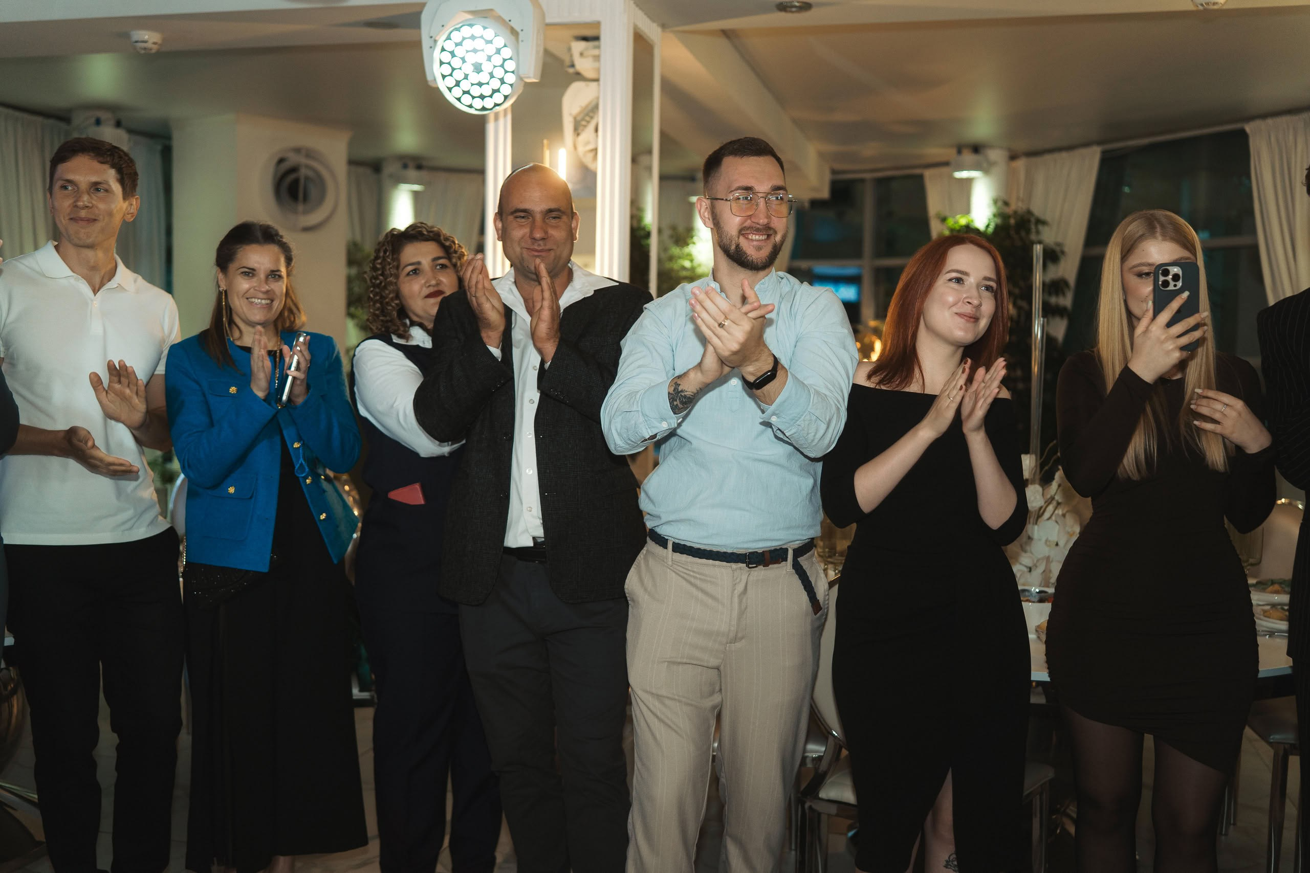 Василий и Марина — свадебный день в Петербурге. Свадебный фотограф Дмитрий Родионов — Санкт-Петербург и Ленинградская область