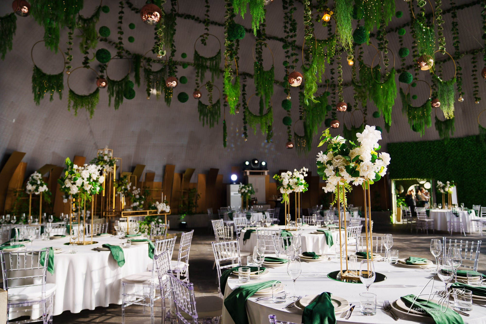 Фотоотчёт и бэкстейдж свадебной фотосессии. Свадебный и семейный фотограф в Ростове-на-Дону. Андрей Сайфутдинов