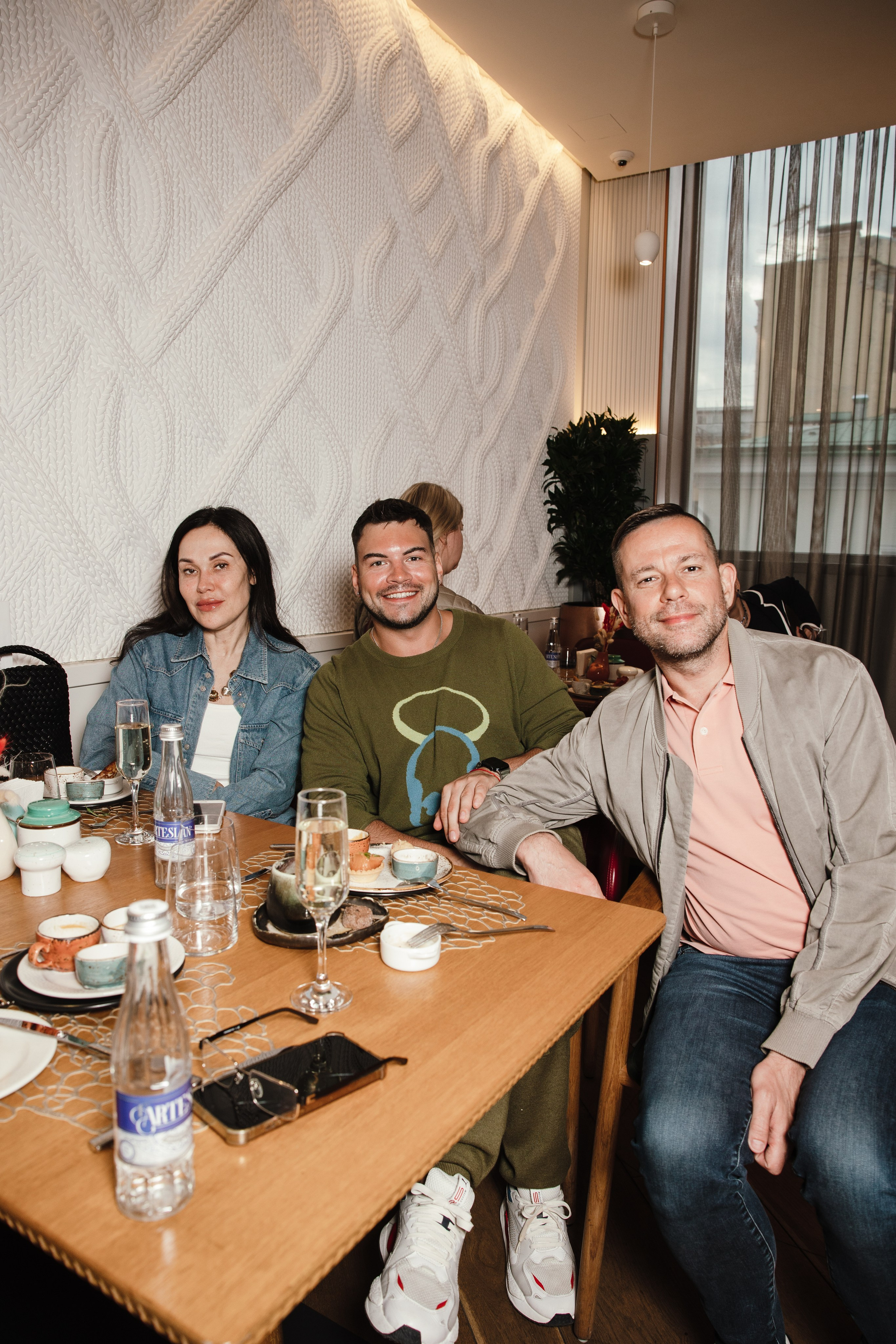 Презентация Russian Fashion Dom в ресторане Shagal. Контент фотограф в Москве и области Елена Кулакова