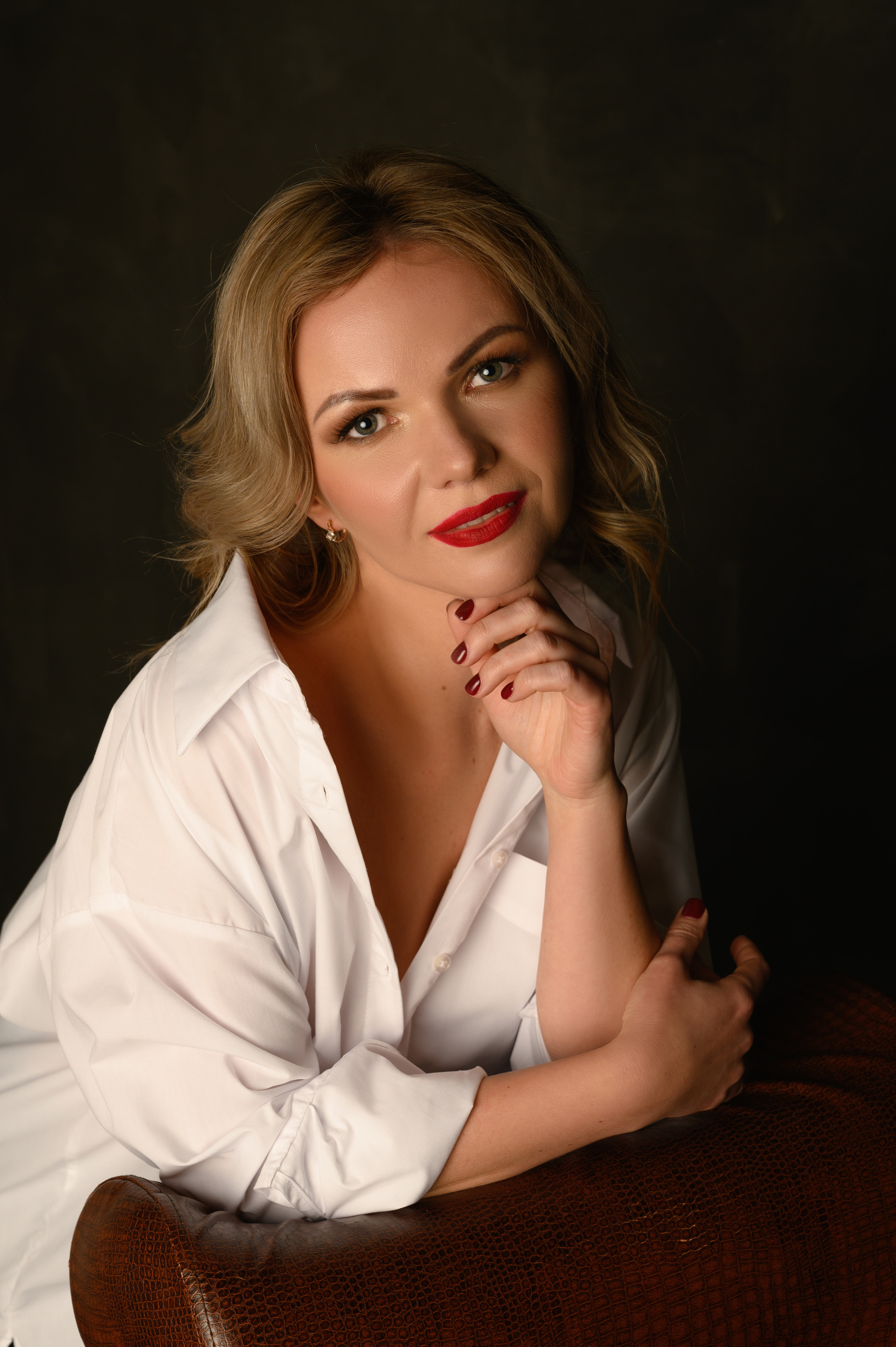 Женский портрет. Женский фотограф Москва Люция Дубняк