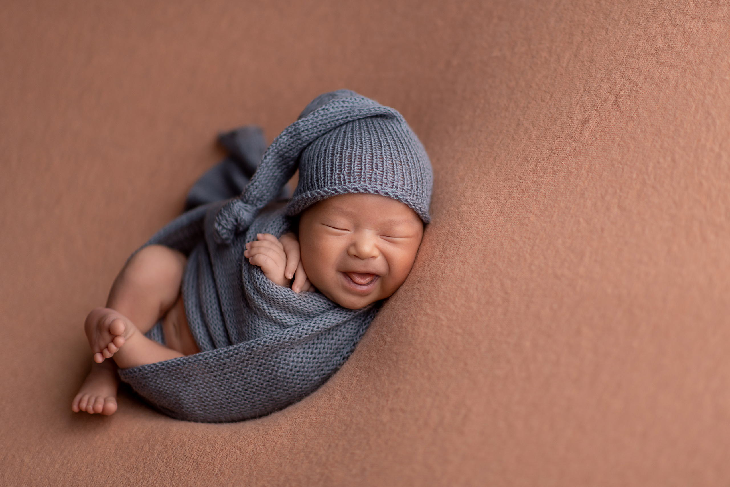 Newborn. Творческая команда Ульяшевы, свадебная и семейная фотография. Кахахста