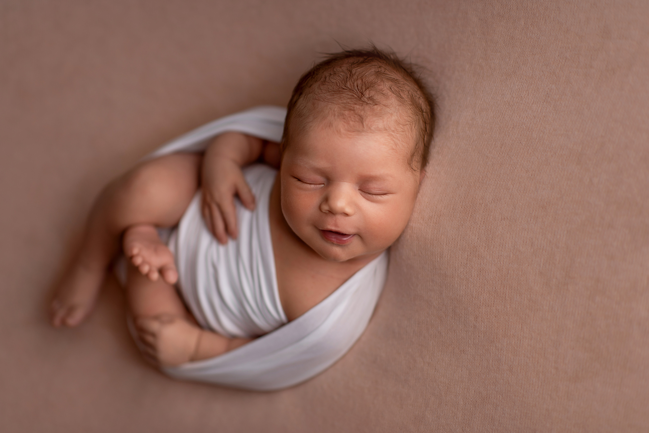 Newborn. Творческая команда Ульяшевы, свадебная и семейная фотография. Кахахста