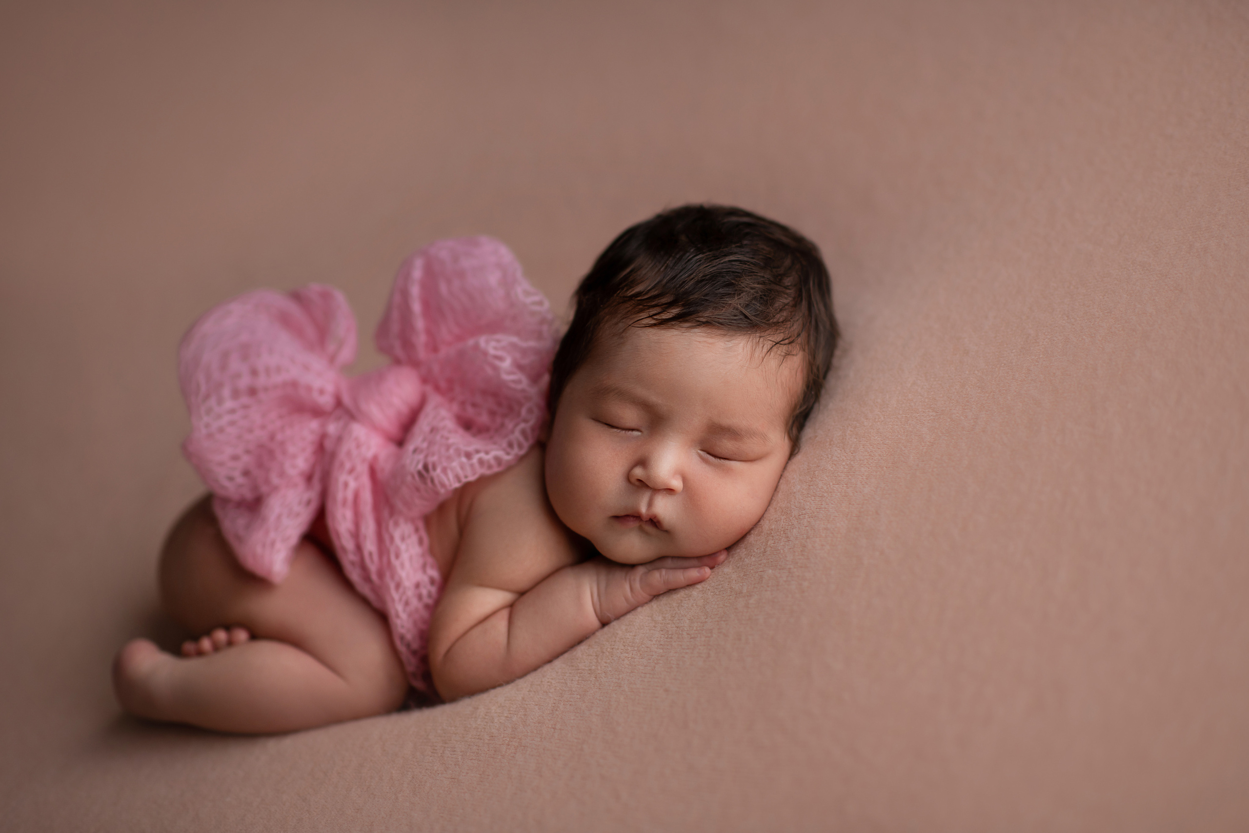 Newborn. Творческая команда Ульяшевы, свадебная и семейная фотография. Кахахста