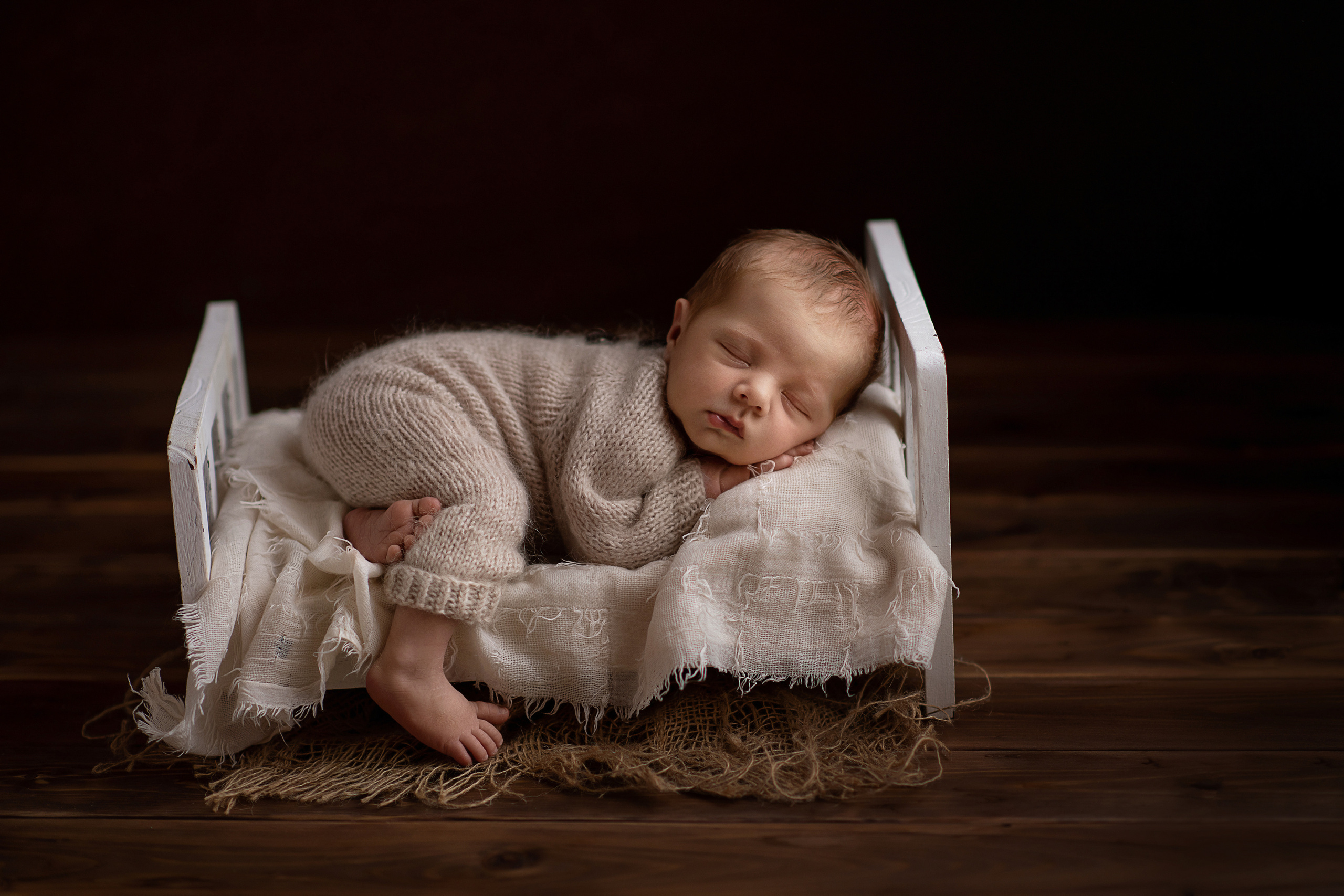 Newborn. Творческая команда Ульяшевы, свадебная и семейная фотография. Кахахста