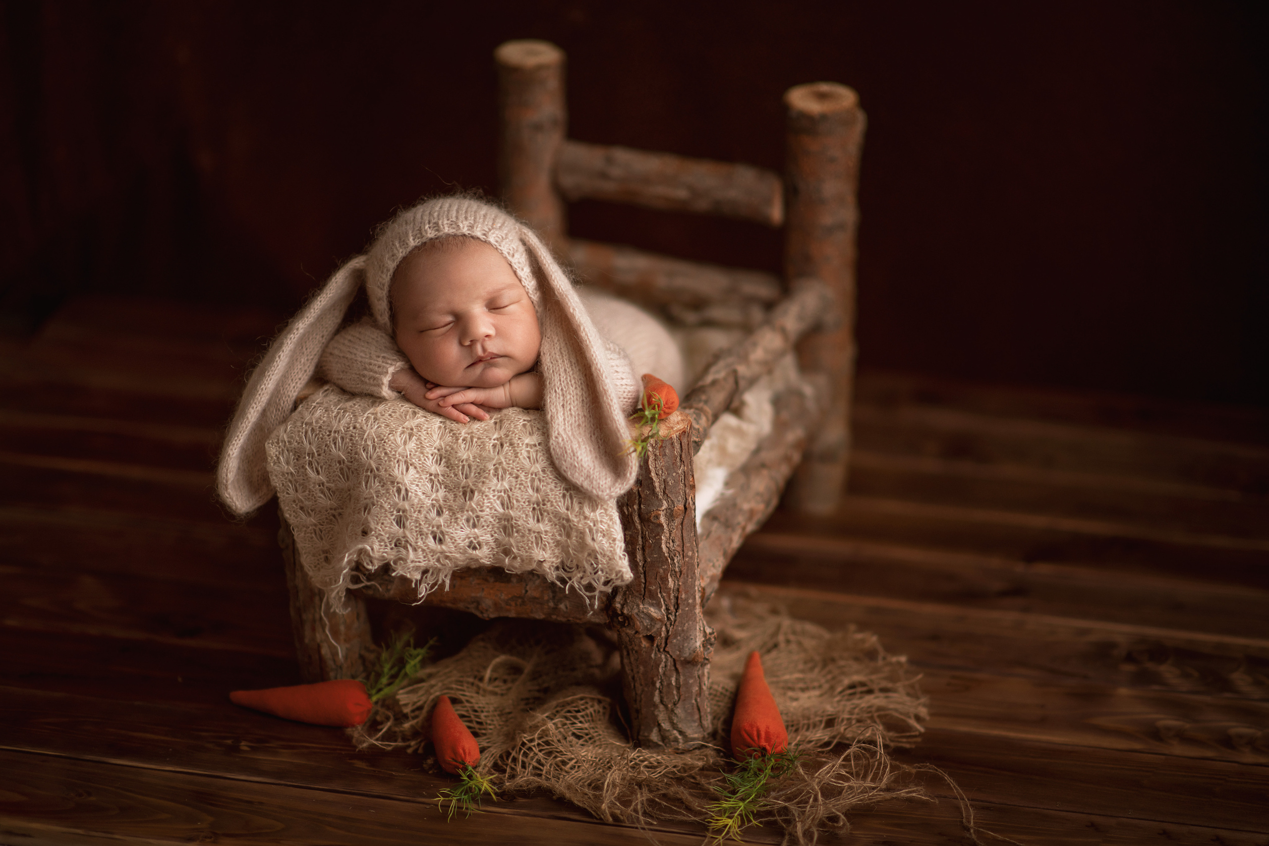 Newborn. Творческая команда Ульяшевы, свадебная и семейная фотография. Кахахста