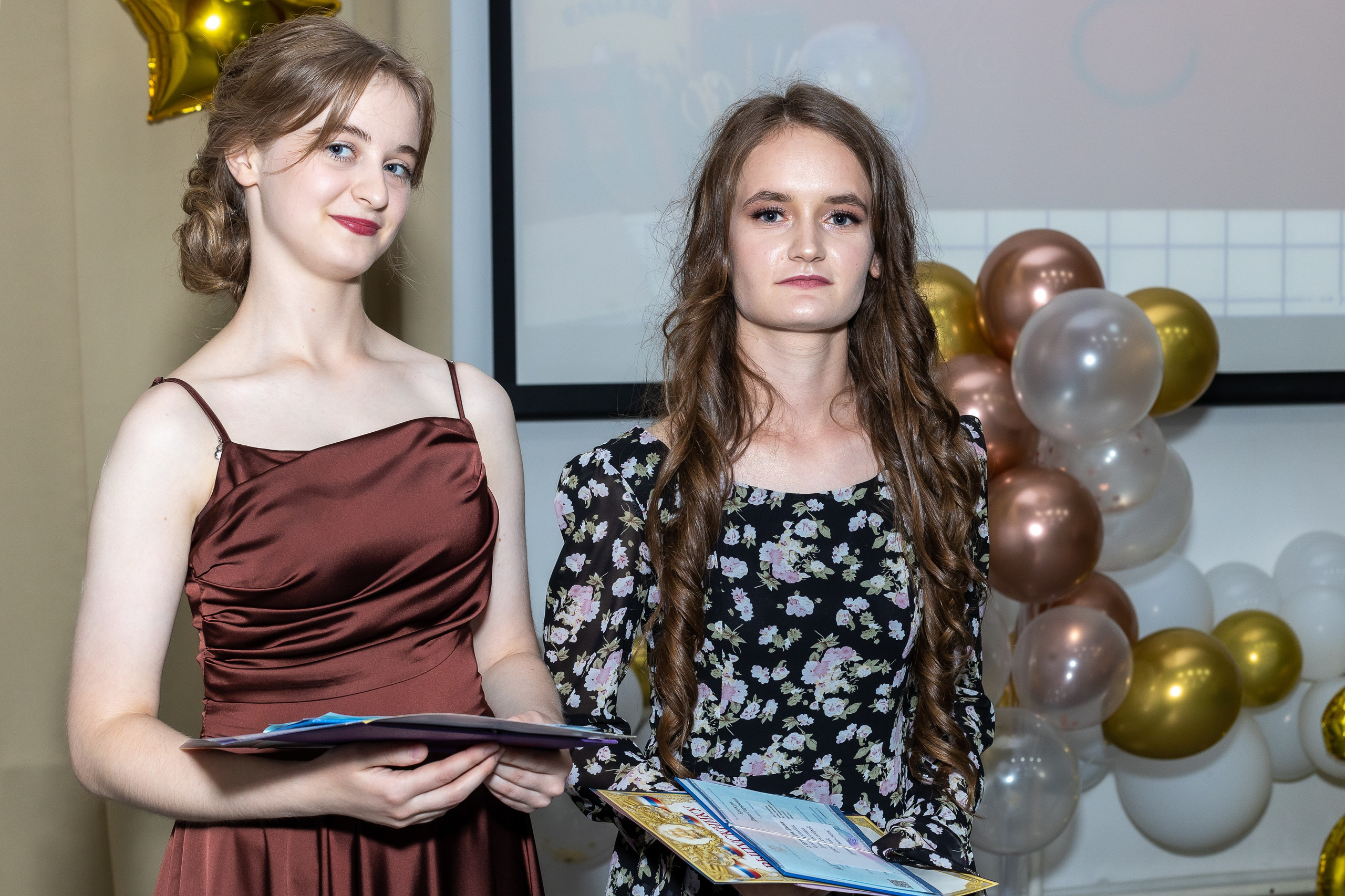 Вручение аттестата 2025. Выпускные альбомы Майкоп, Краснодар Елена Золотарева