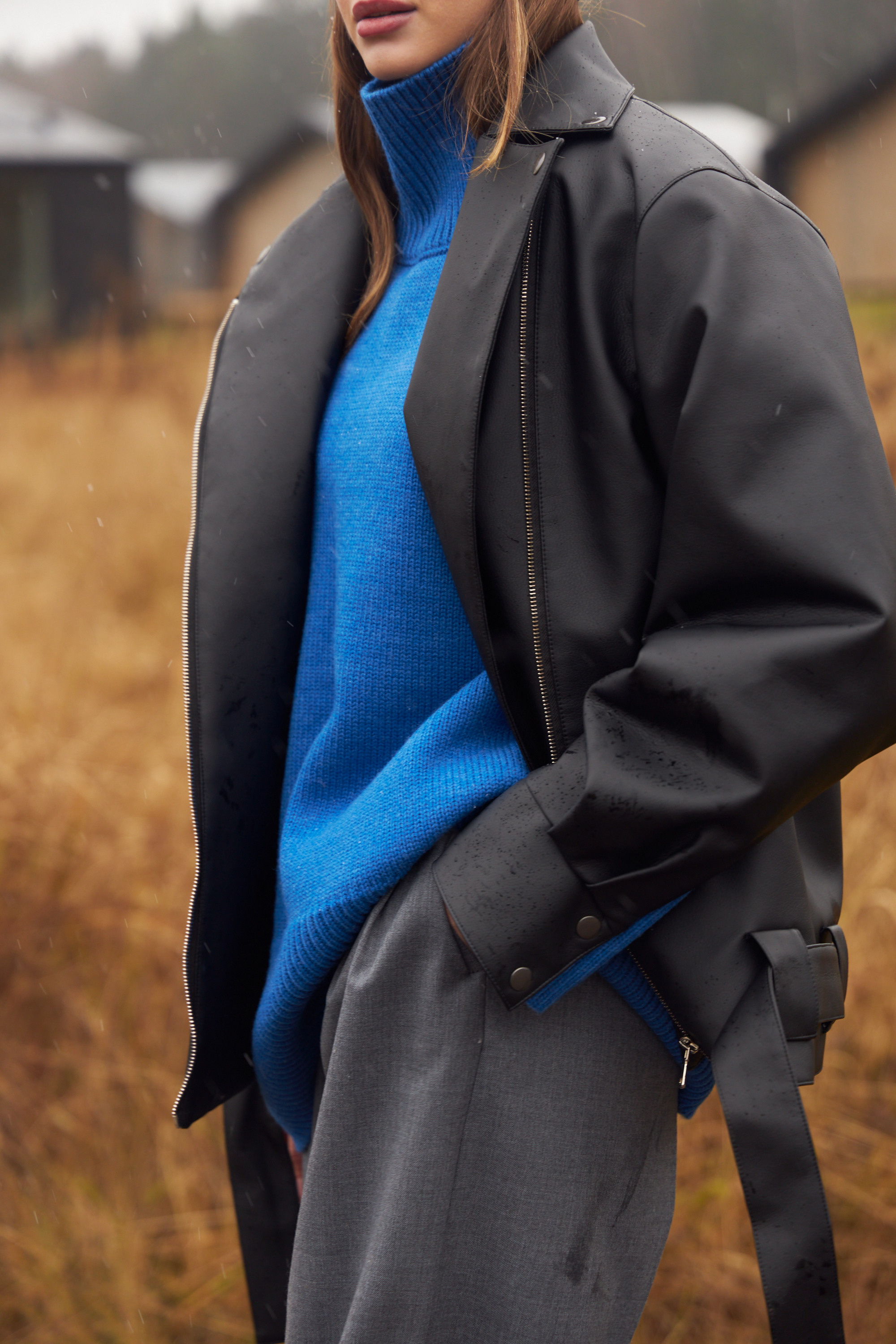 Voishe Nov'21. Fashion фотограф в Москве Алиса Деко