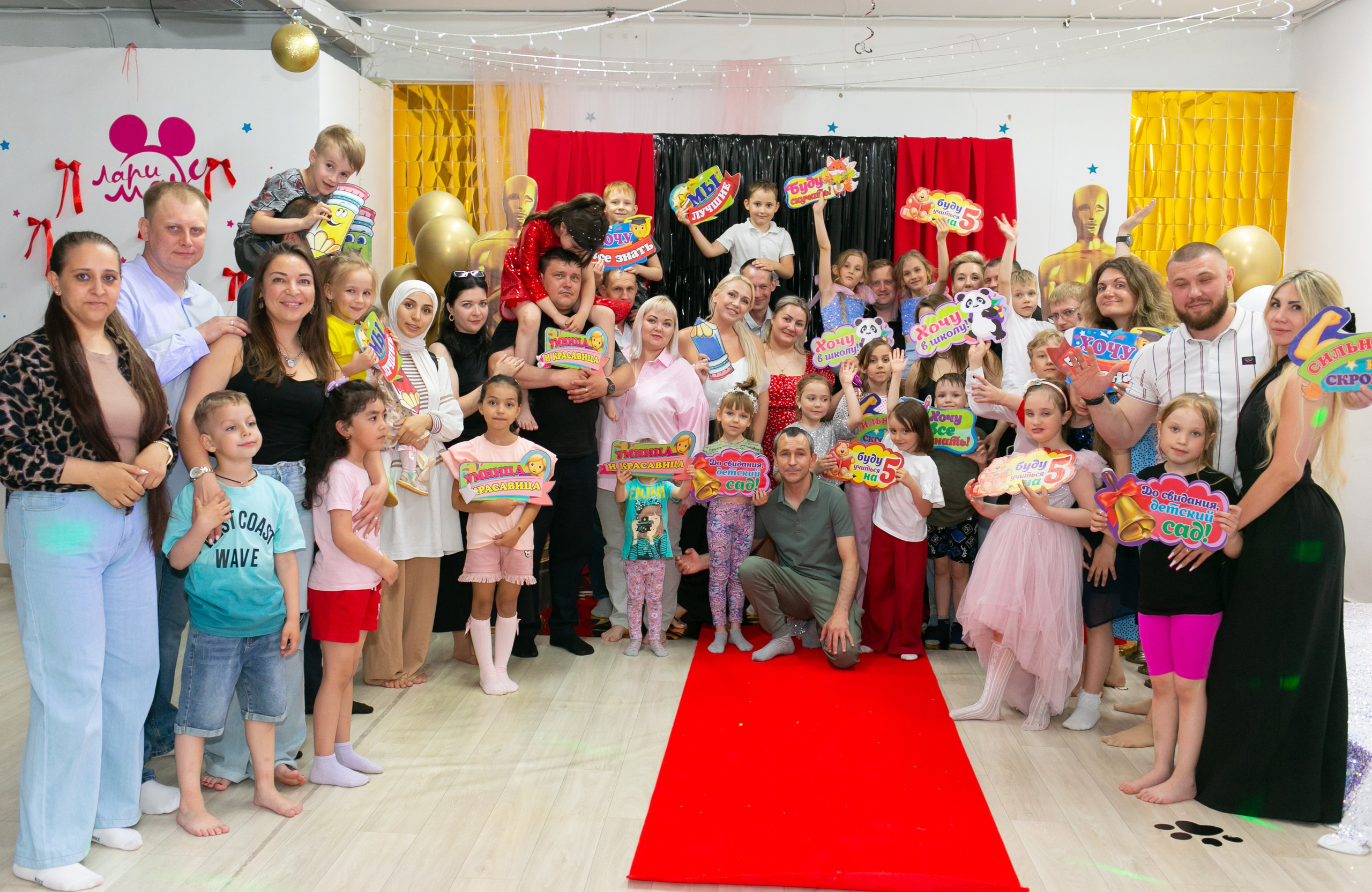 Выпускные и Утренники. Фотограф новорожденных и семейный фотограф НСО г. Бердск Марина Львова