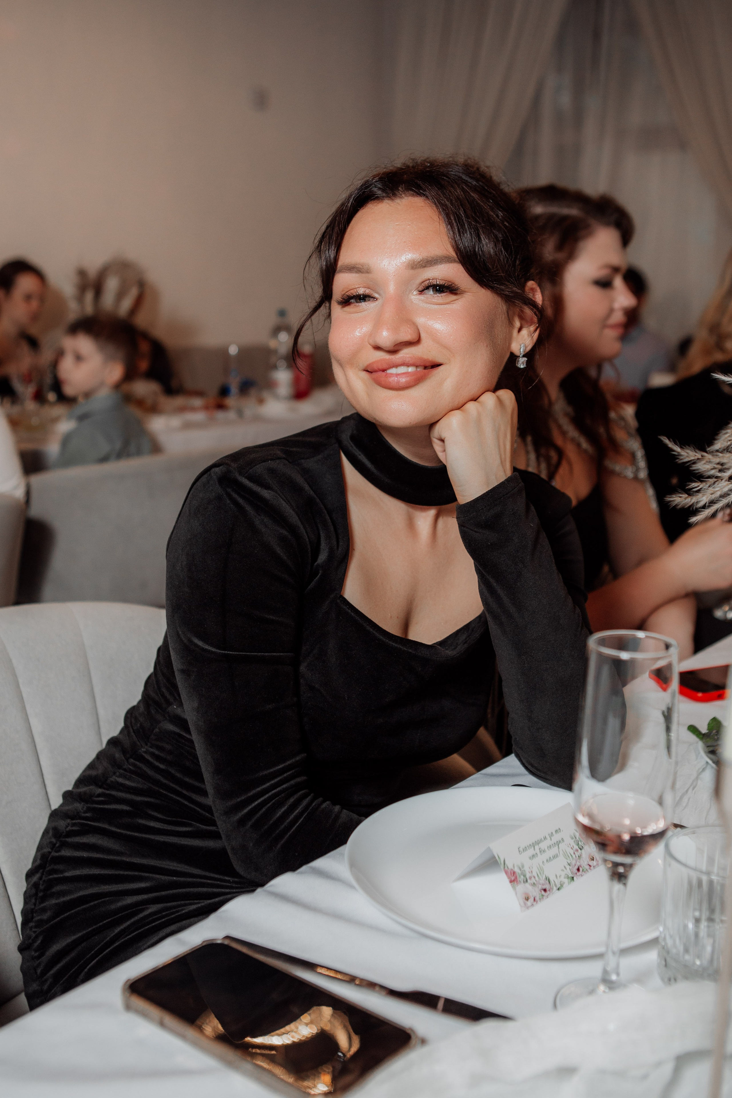 MEMORY PLACE СВАДЬБА. Репортажный фотограф Москва (детские праздники, квизы, концерты, дни рождения, свадьбы)