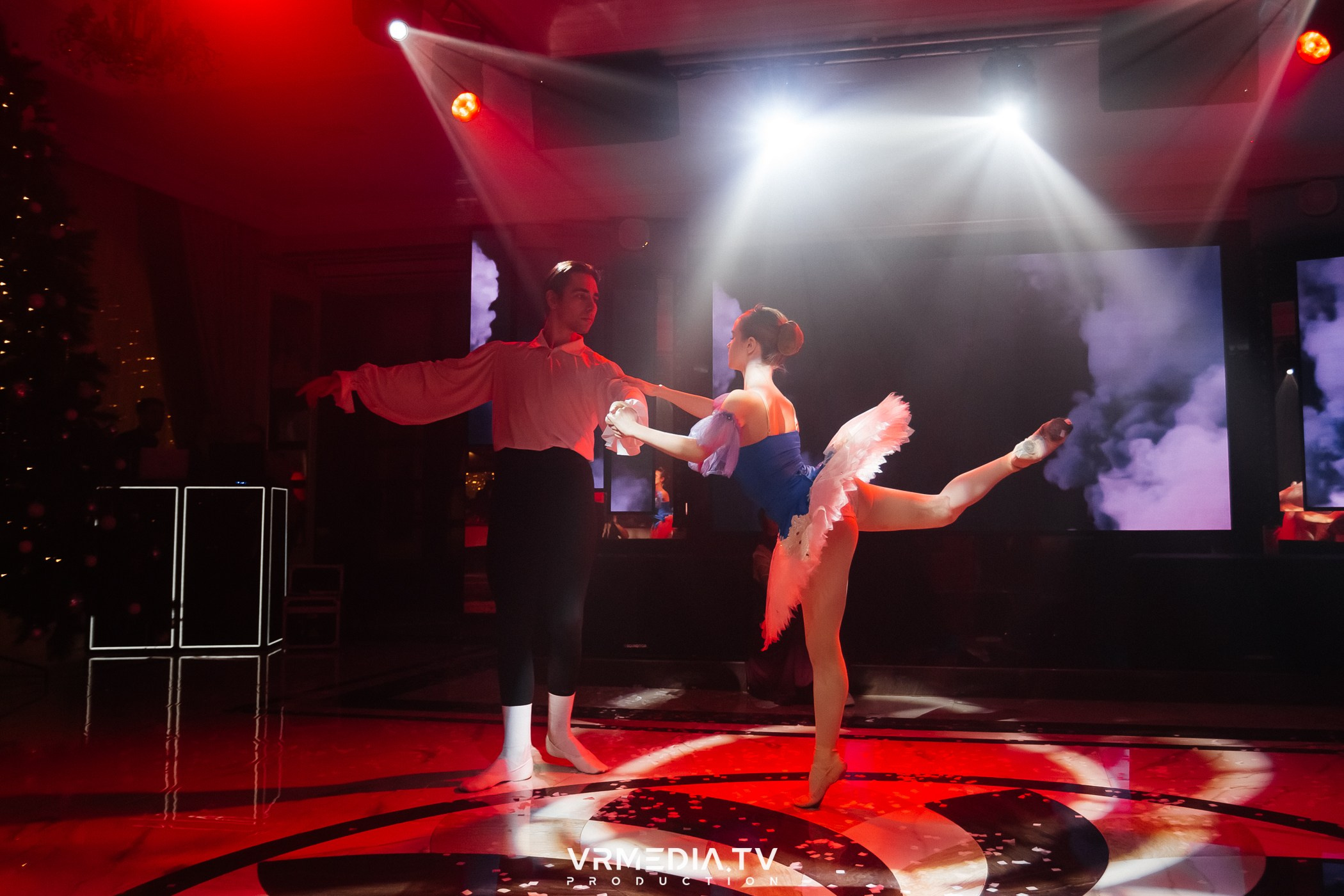 Новогодний вечер в ресторане «Лазурный Берег»