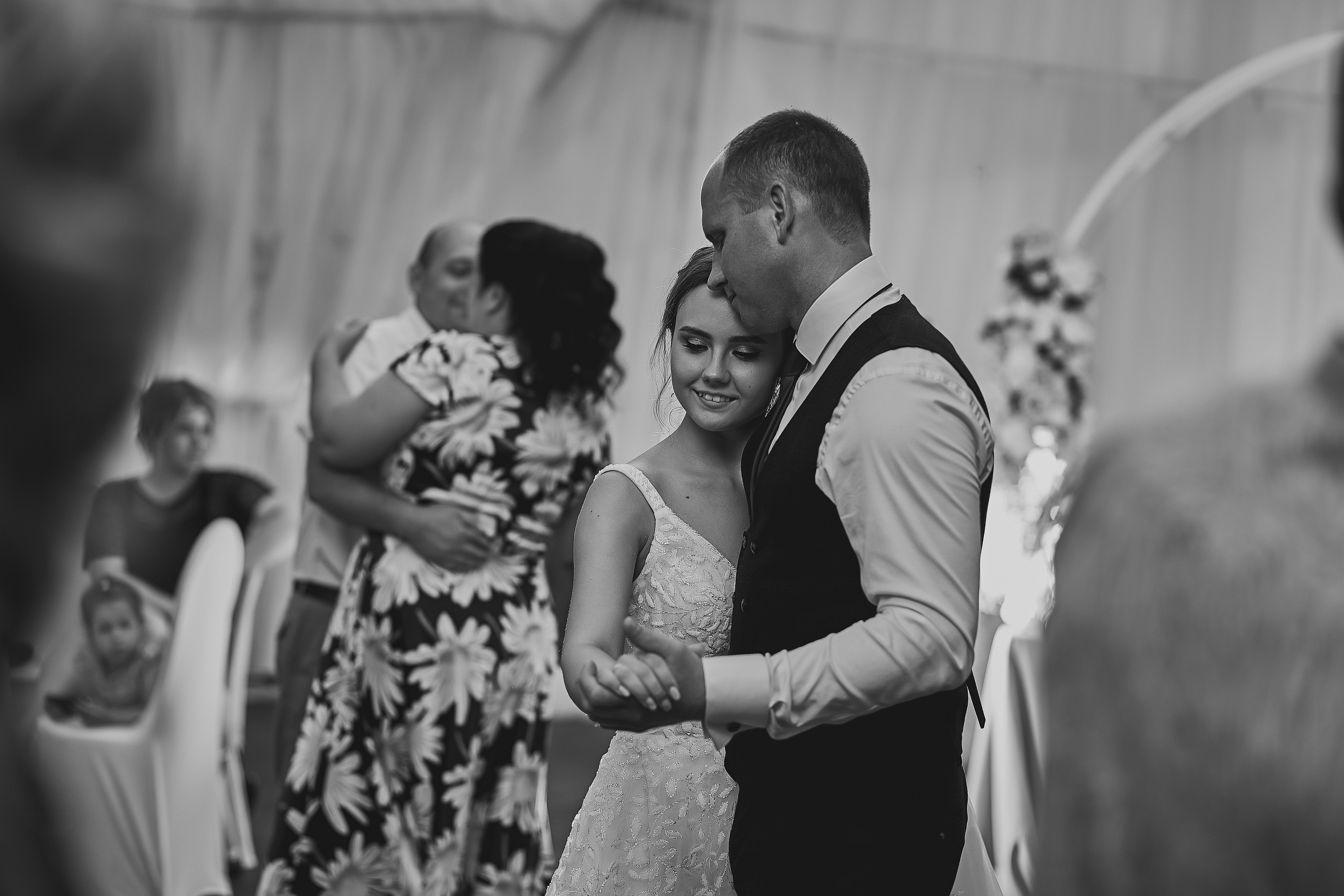 Жаркий день с Дмитрием и Юлией. Свадебный и семейный фотограф Алексей Сафонов