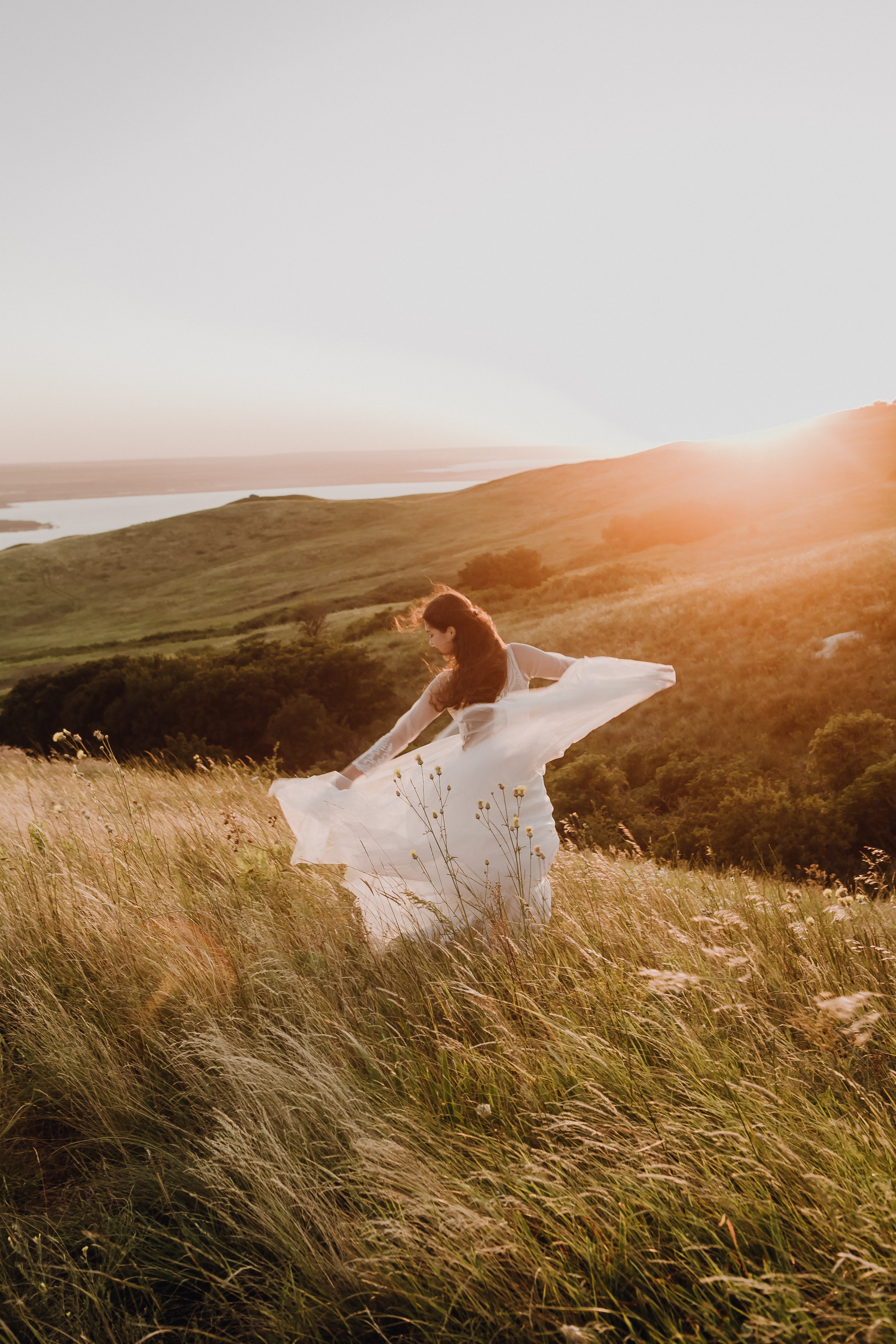 Свадебные фотографии в уникальных локациях Ессентуков: художественный подход свадебного фотографа КМВ