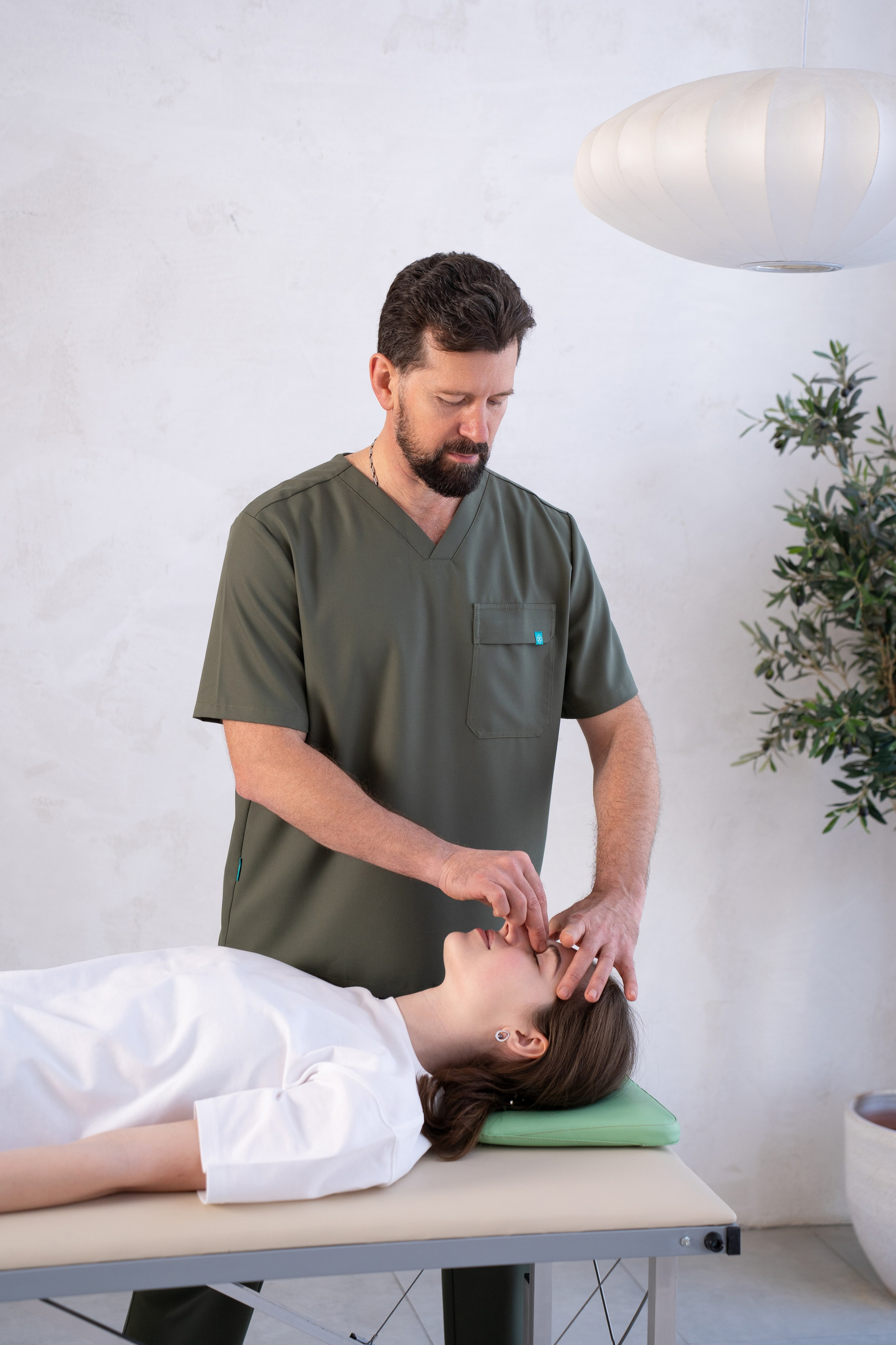 Врач остеопат. Фотосессии в Москве. Фотограф Анна Михайлова