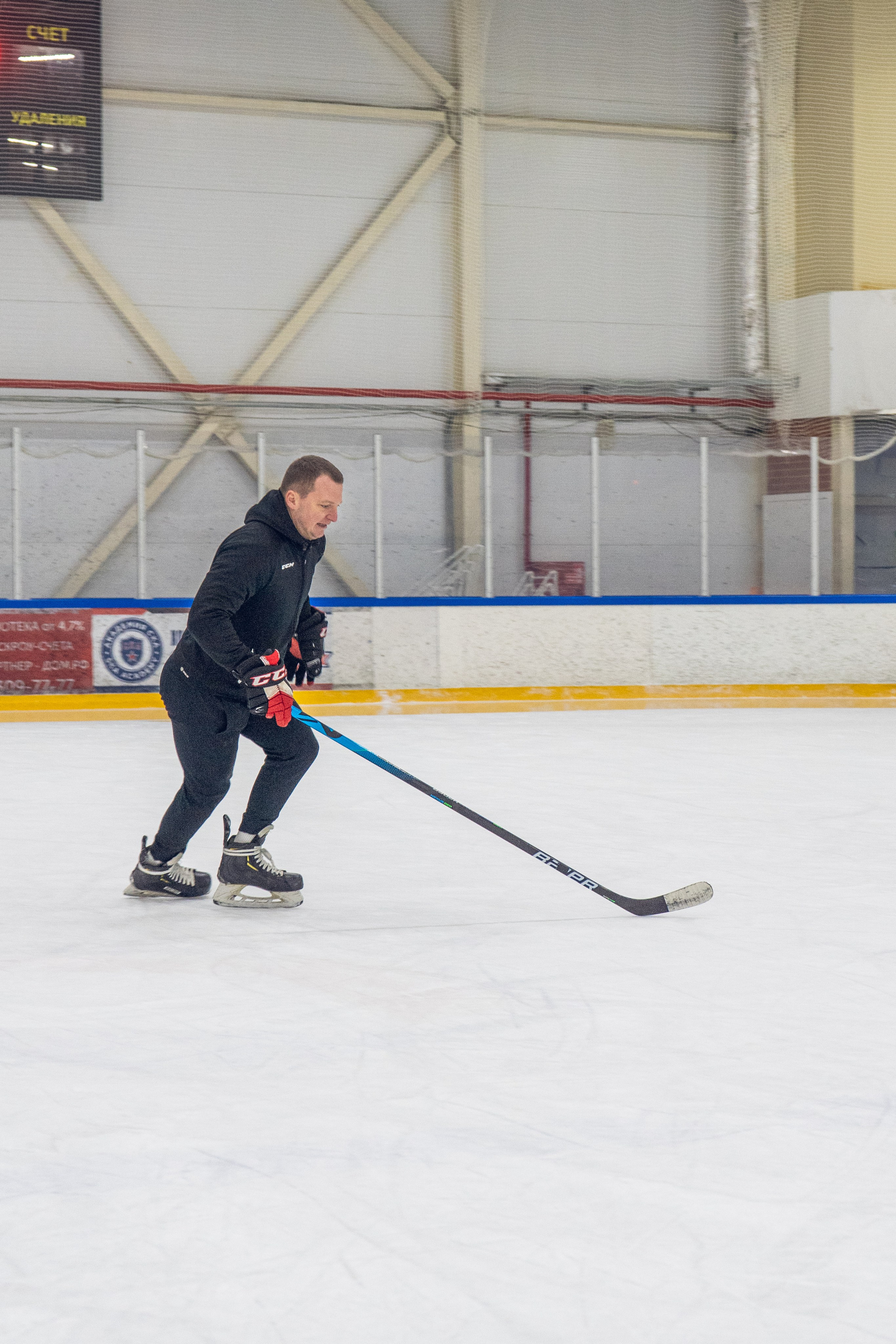 Тренировка по хоккею «ЦМКБ «Алмаз»