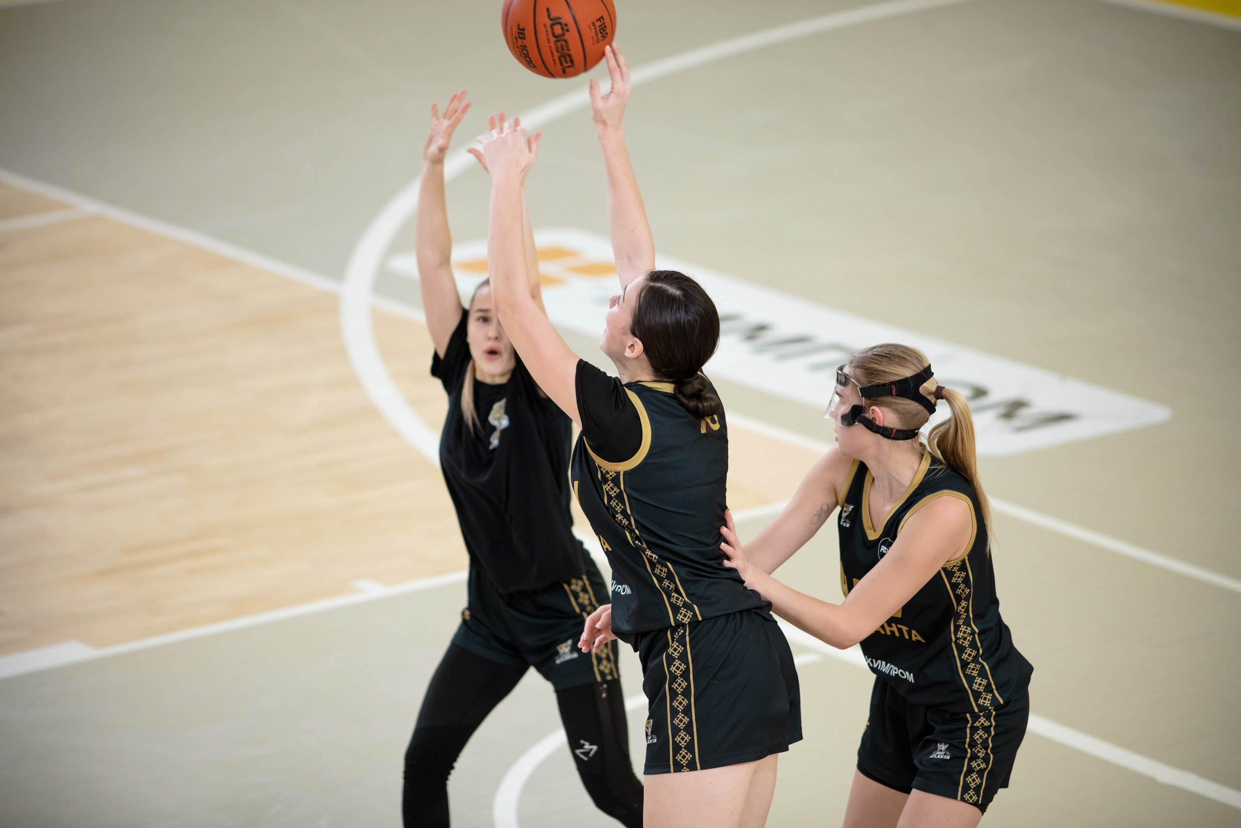 ЧГУ-Атланта. Фотография