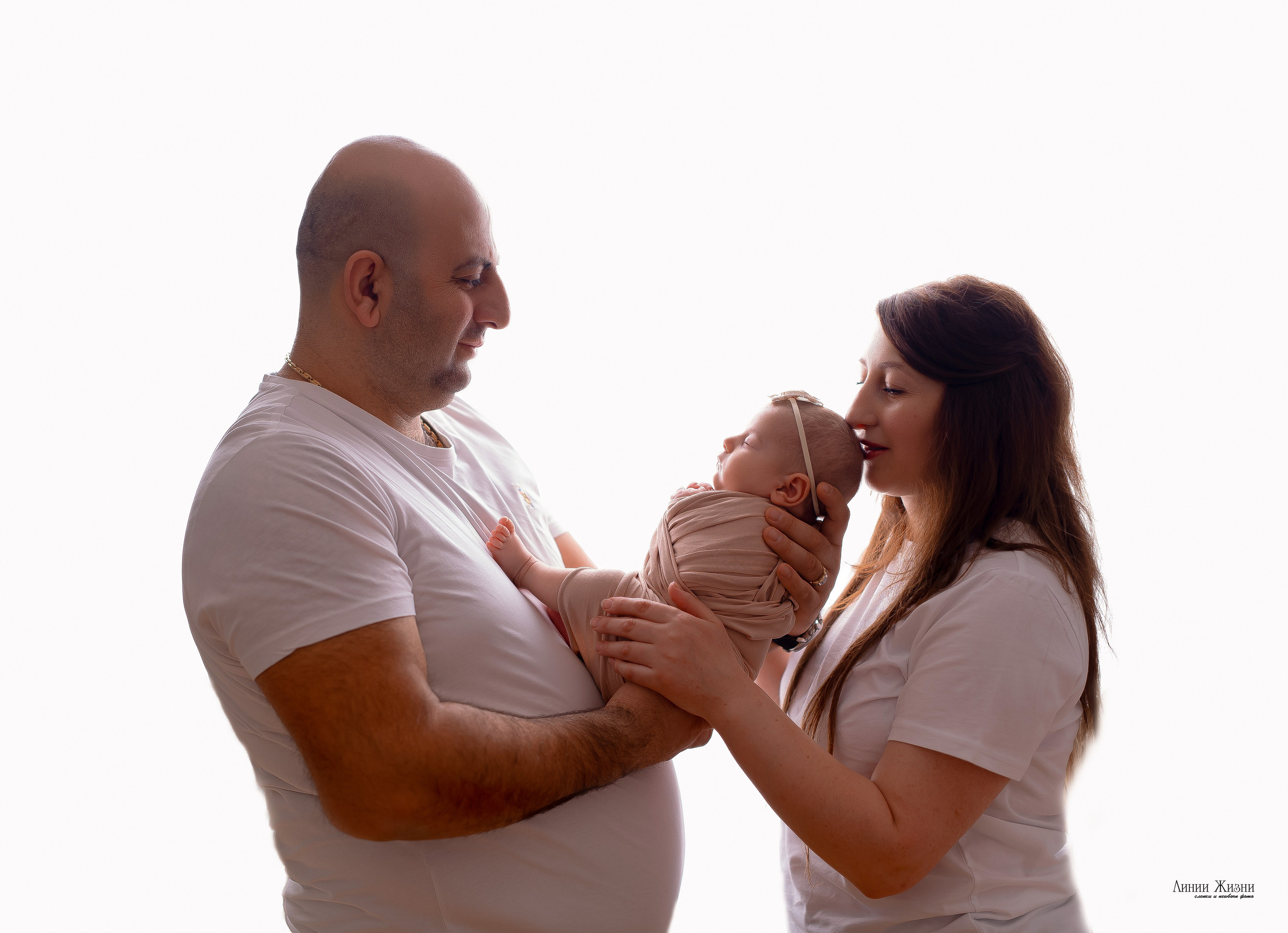 Фотосессии новорожденных студия Линии Жизни. Фотограф новорожденных в Нижнем Новгороде Сергеева Оксана