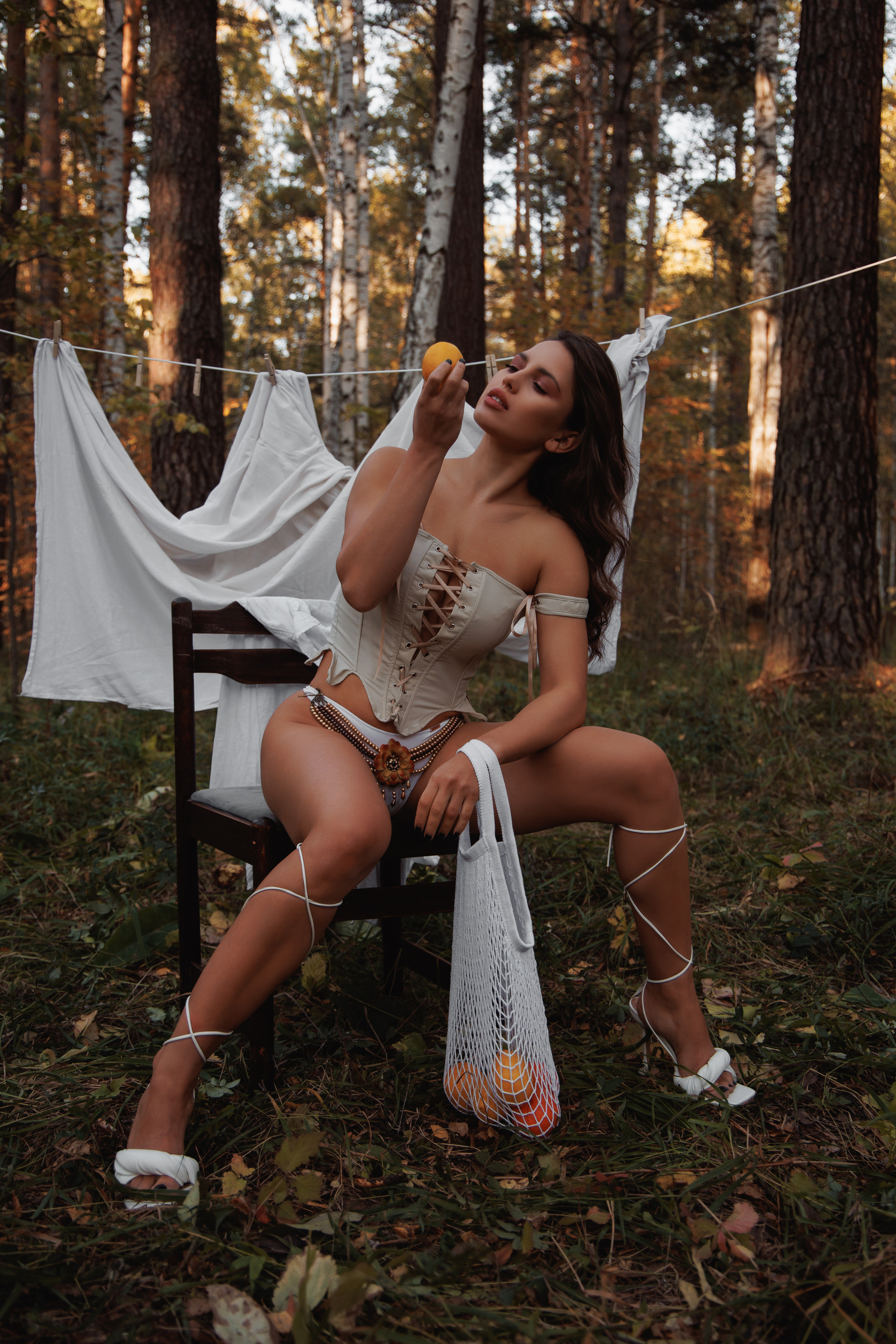 Красивая девушка на природе. Валентина Похомова — профессиональный фотограф в Екатеринбурге