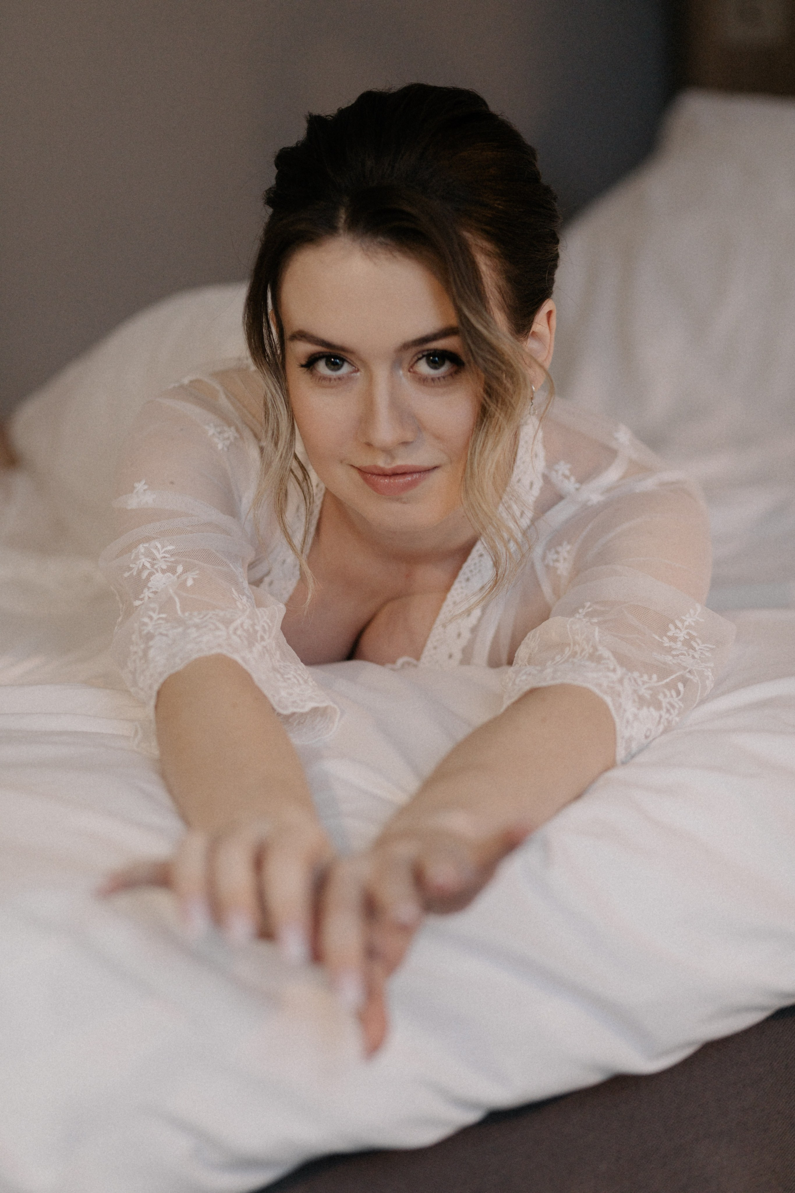 Ксюша и Илья. Утро в отеле роспись в Birds. Свадебный и портретный фотограф в Москве Анастасия Масюк