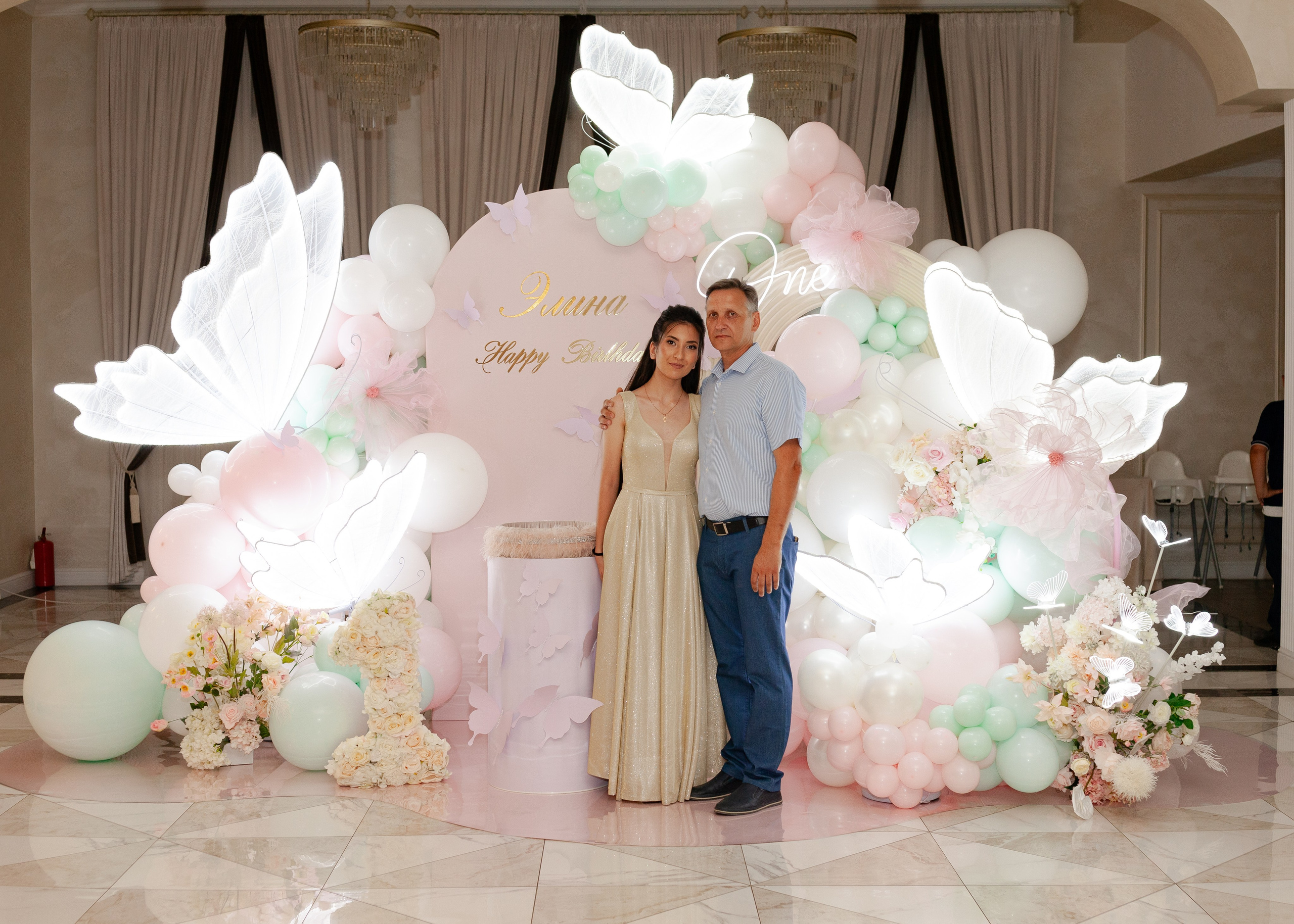 Годик Элине. Фотограф Ростов-на-Дону Свадебный Фотограф в Ростове Ксения Орлова