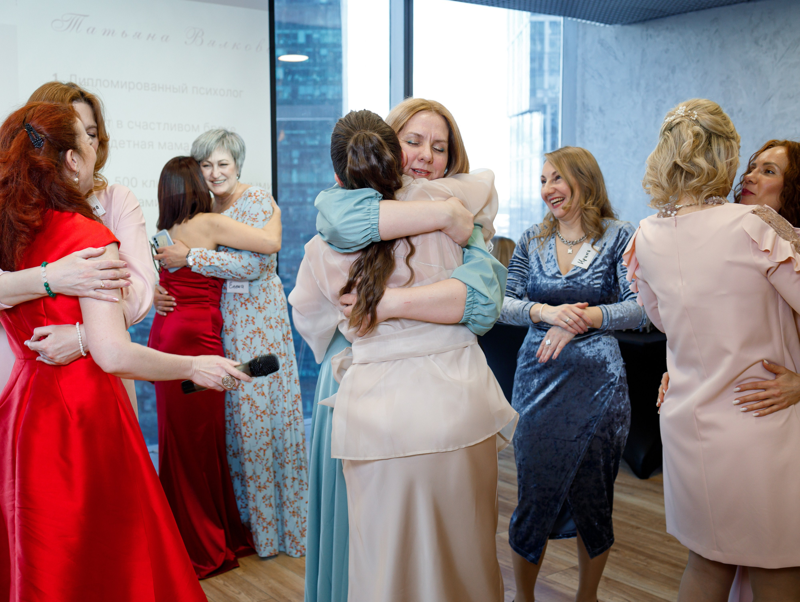 Репортажное фото праздника. Репортажный и портретный фотограф в Москве Саханцева Анна