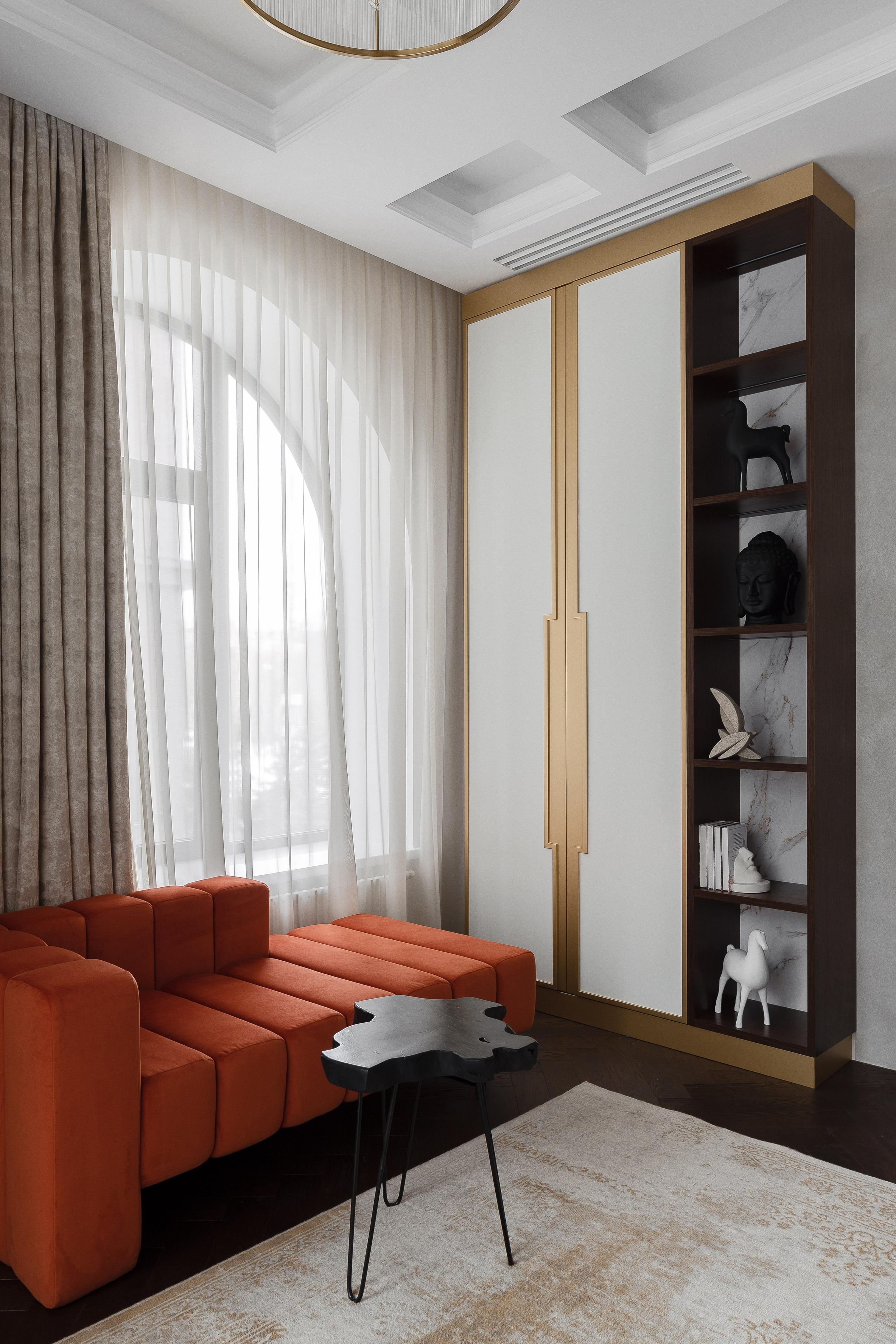 Яркая квартира. Совместная работа с интерьерным стилистом. Интерьерный фотограф в Москве