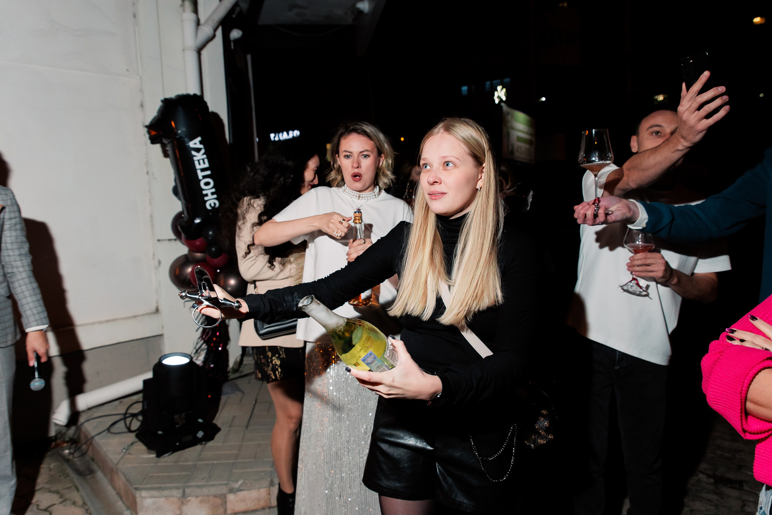 ВИНОТЕКА = ЭНОТЕКА [11 ЛЕТ]. СВОИ. ФОТООТЧЕТЫ-СОБЫТИЯ-МЕСТА