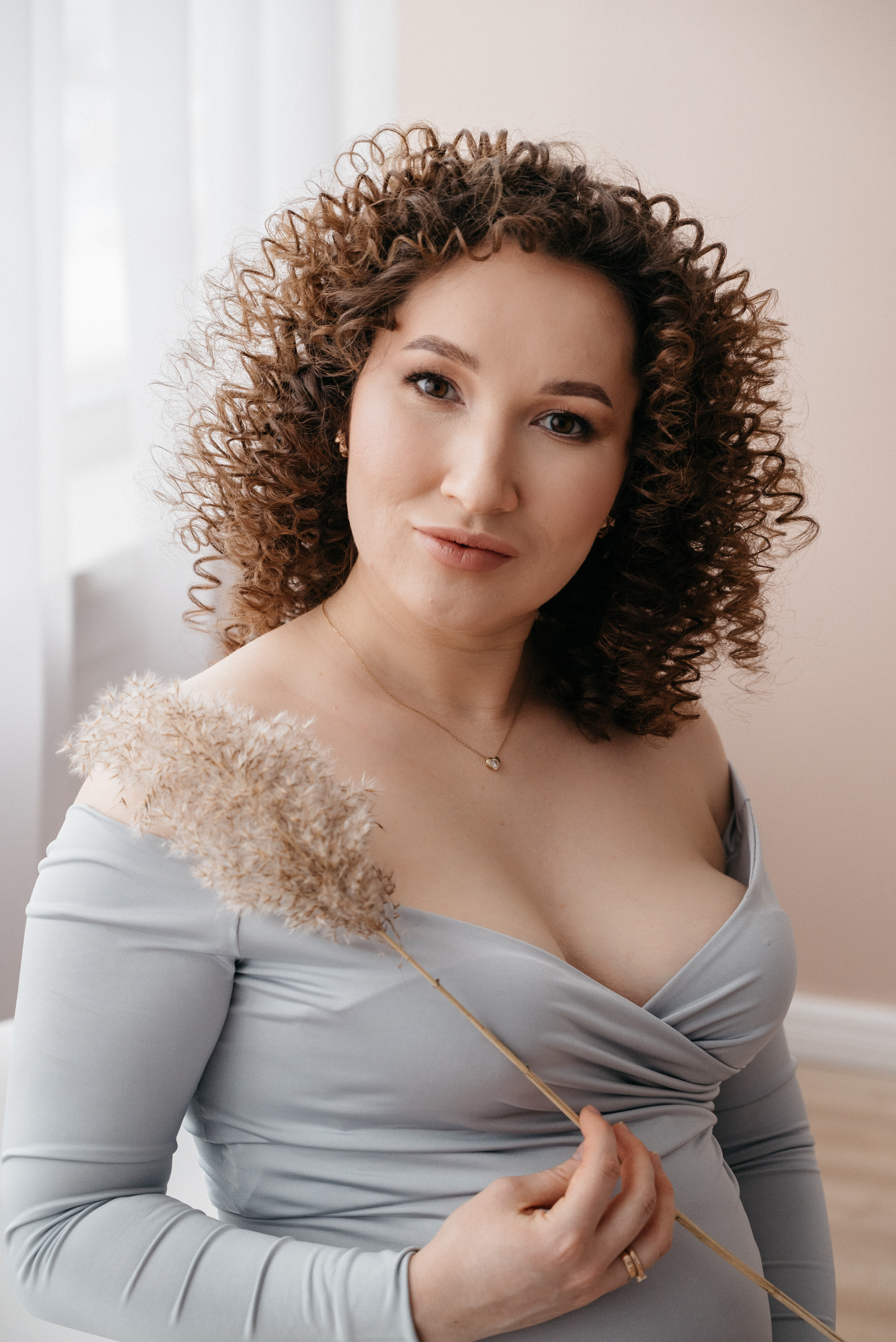 В фотостудии Eleon. Свадебный фотограф Ижевск Петр Шишков