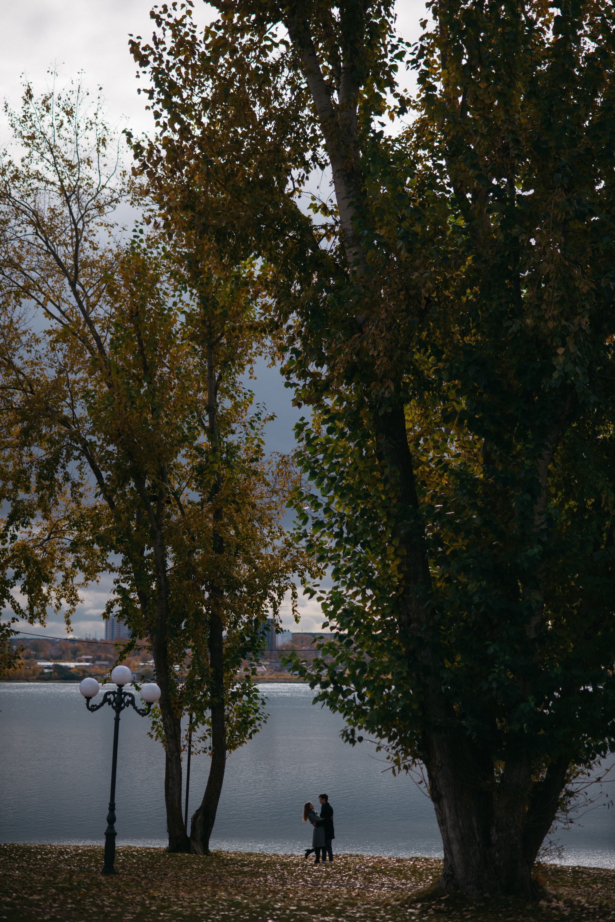 Парк Кирова, Ижевский пляж. Свадебный фотограф Ижевск Петр Шишков