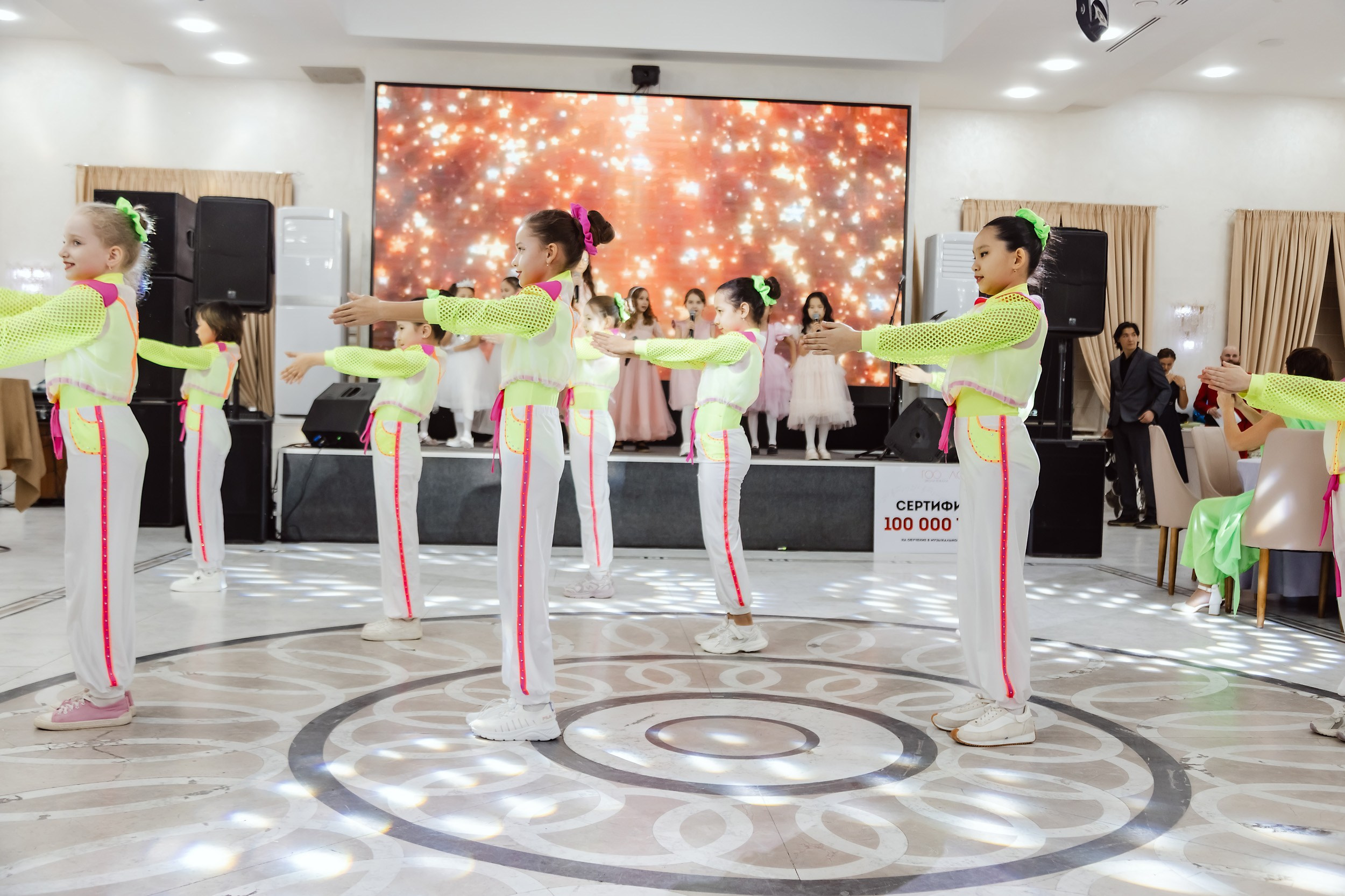 Большой Отчетный Бал Музыкального Дома Голос. Кипятком Павлодар