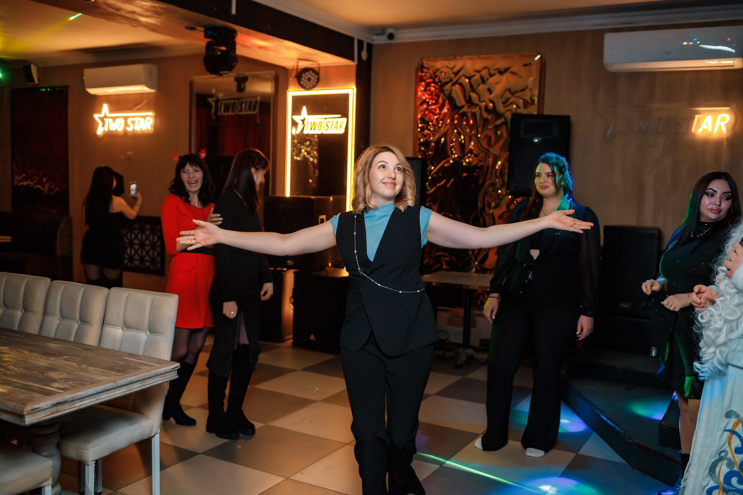 Two Star. Кипятком Павлодар