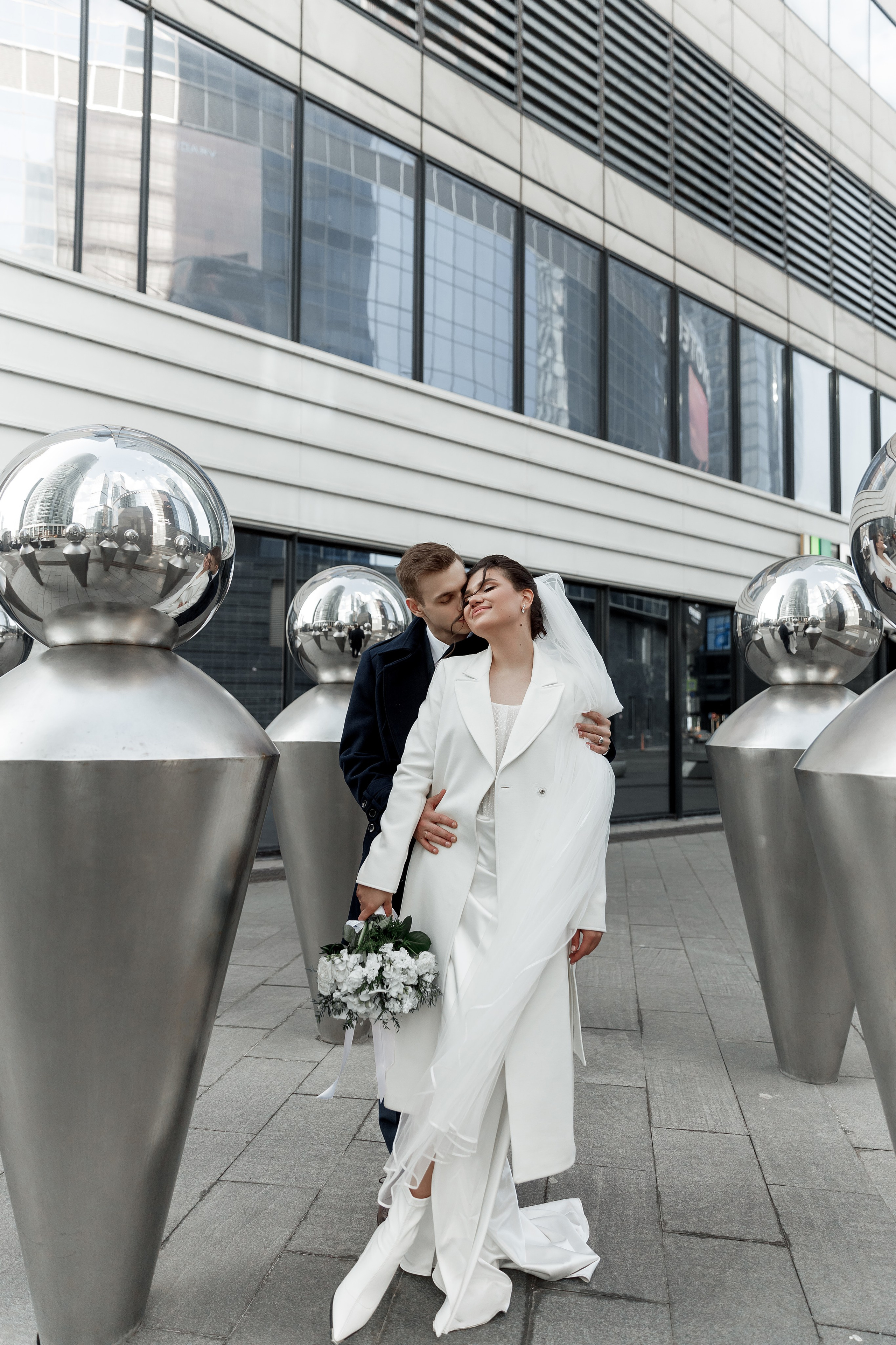 Паша&Настя (роспись Москва-сити Birds). Фотограф в Москве Юлия Хамзина