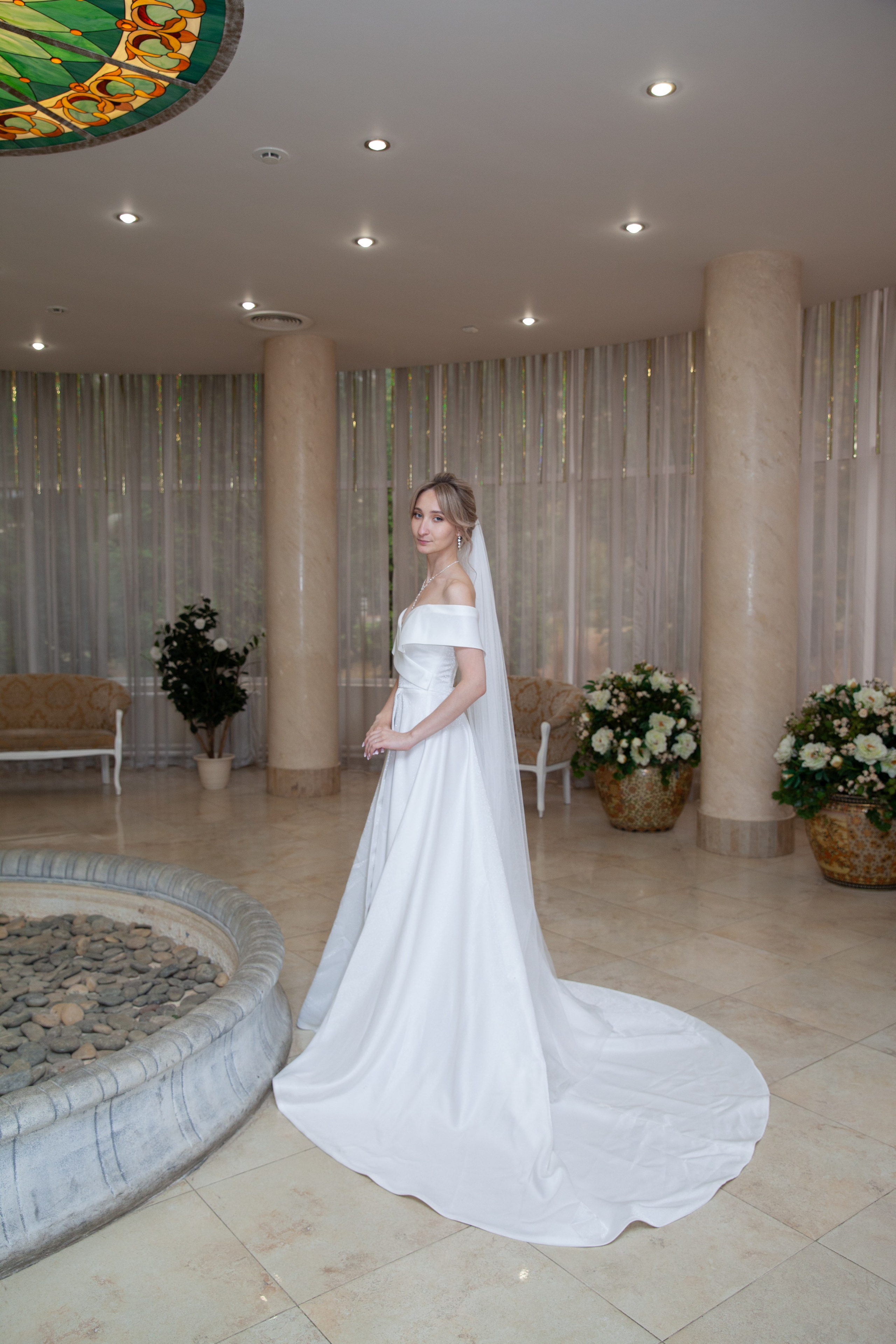 Свадебная фотосессия в отеле Ареал. Фотограф в Железнодорожном и Балашихе