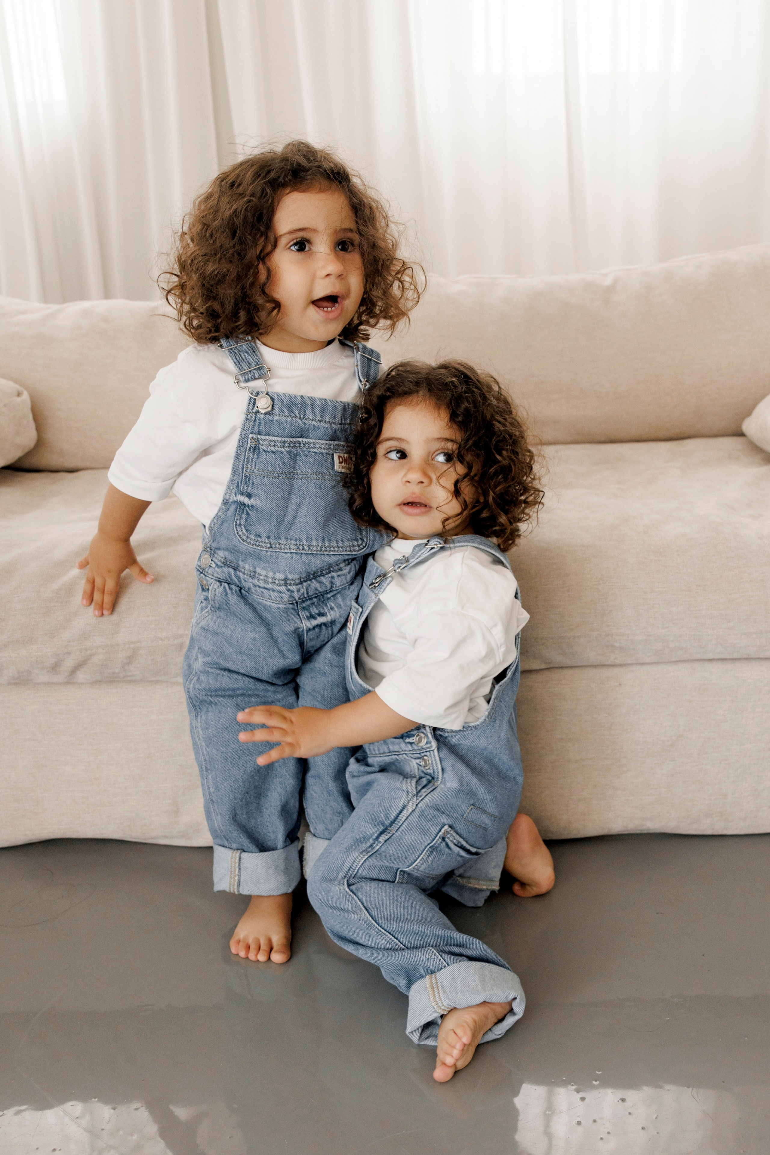 Family photoshoot inside the studio in Hadera. Wedding and family photographer