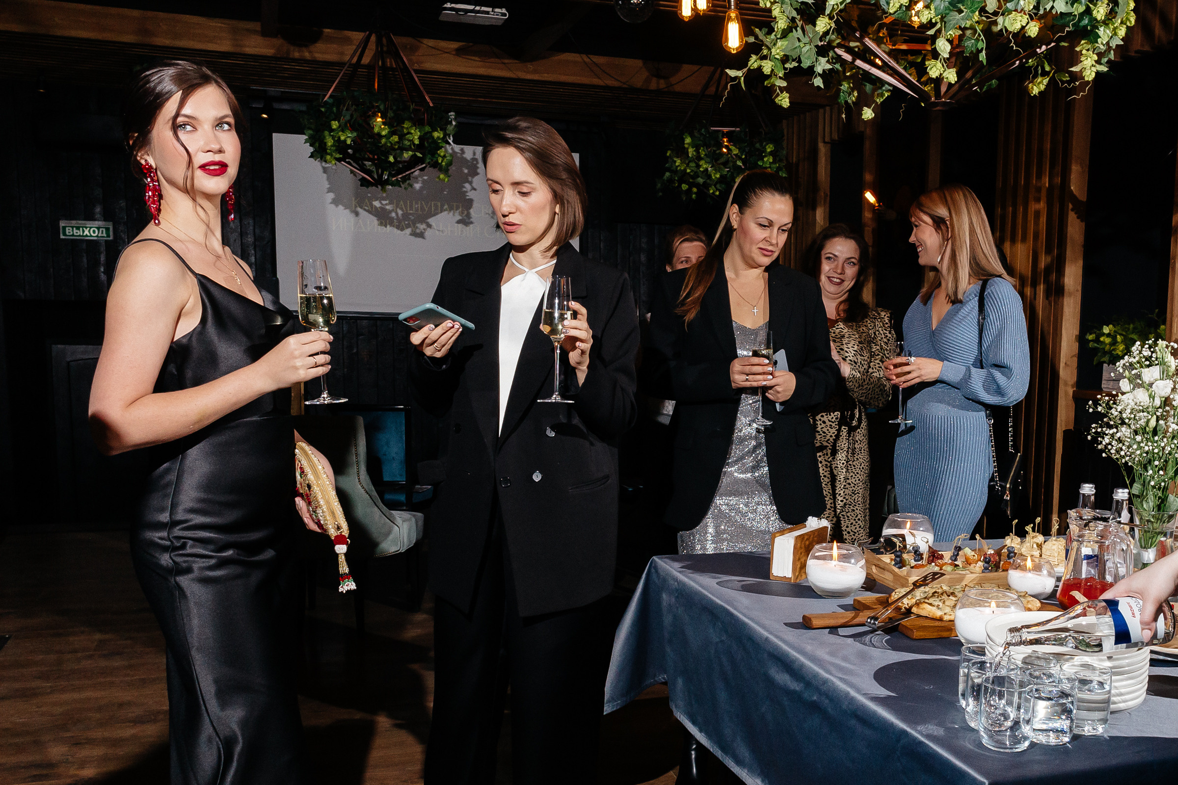 Репортажная съёмка. Свадебный фотограф в Иваново Гитарина Черняева