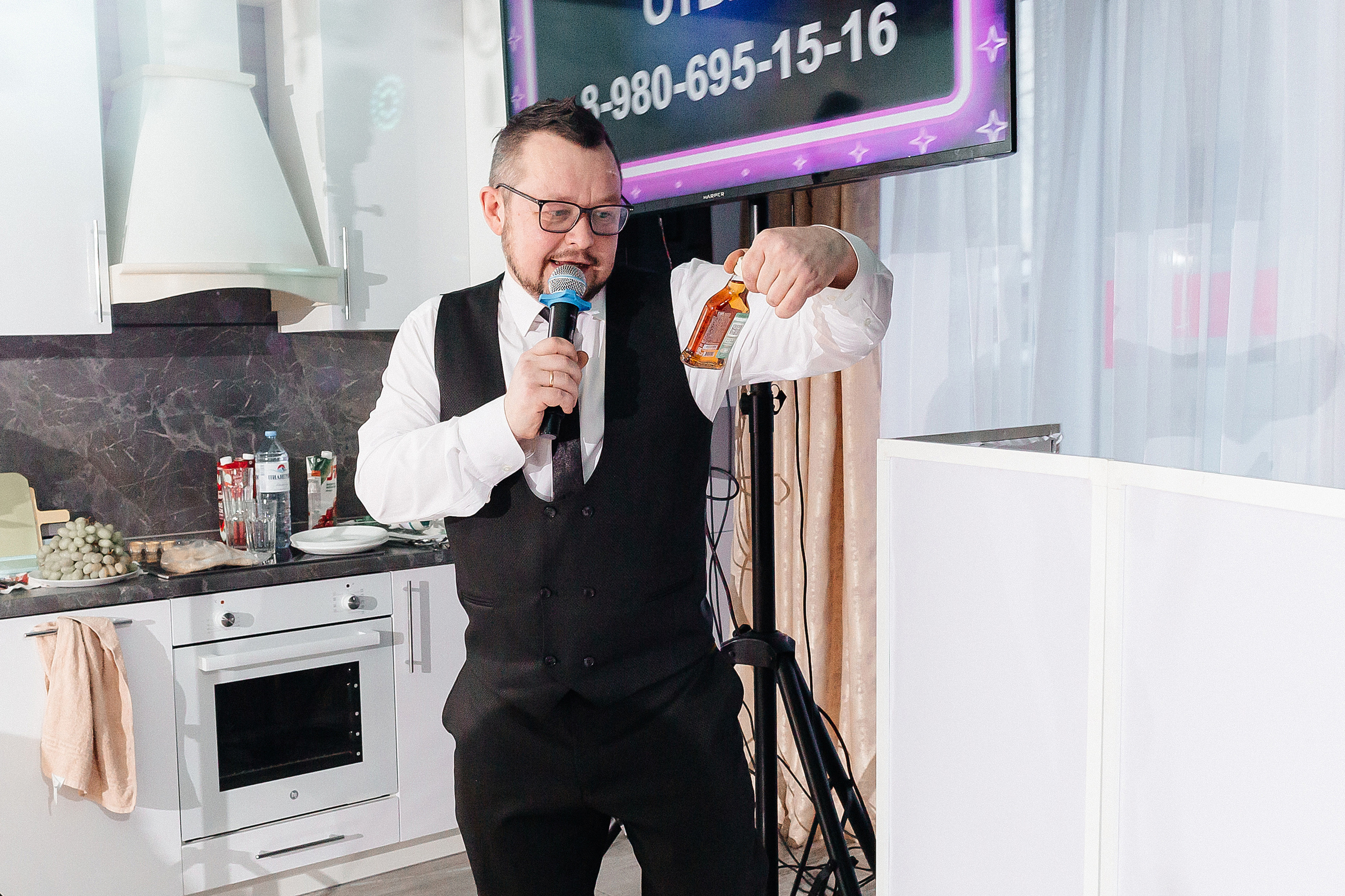 Репортажная съёмка. Свадебный фотограф в Иваново Гитарина Черняева