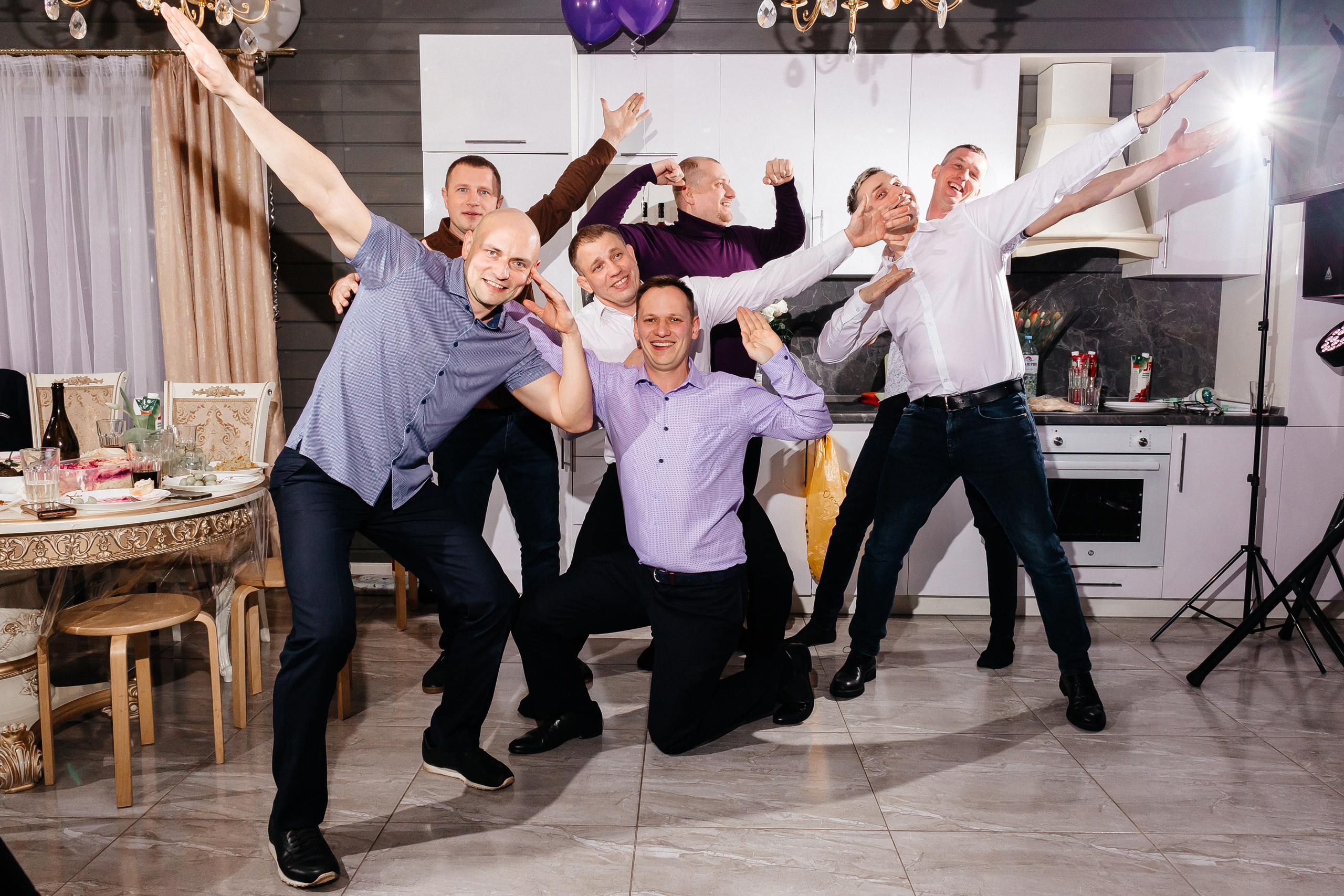 Репортажная съёмка. Свадебный фотограф в Иваново Гитарина Черняева