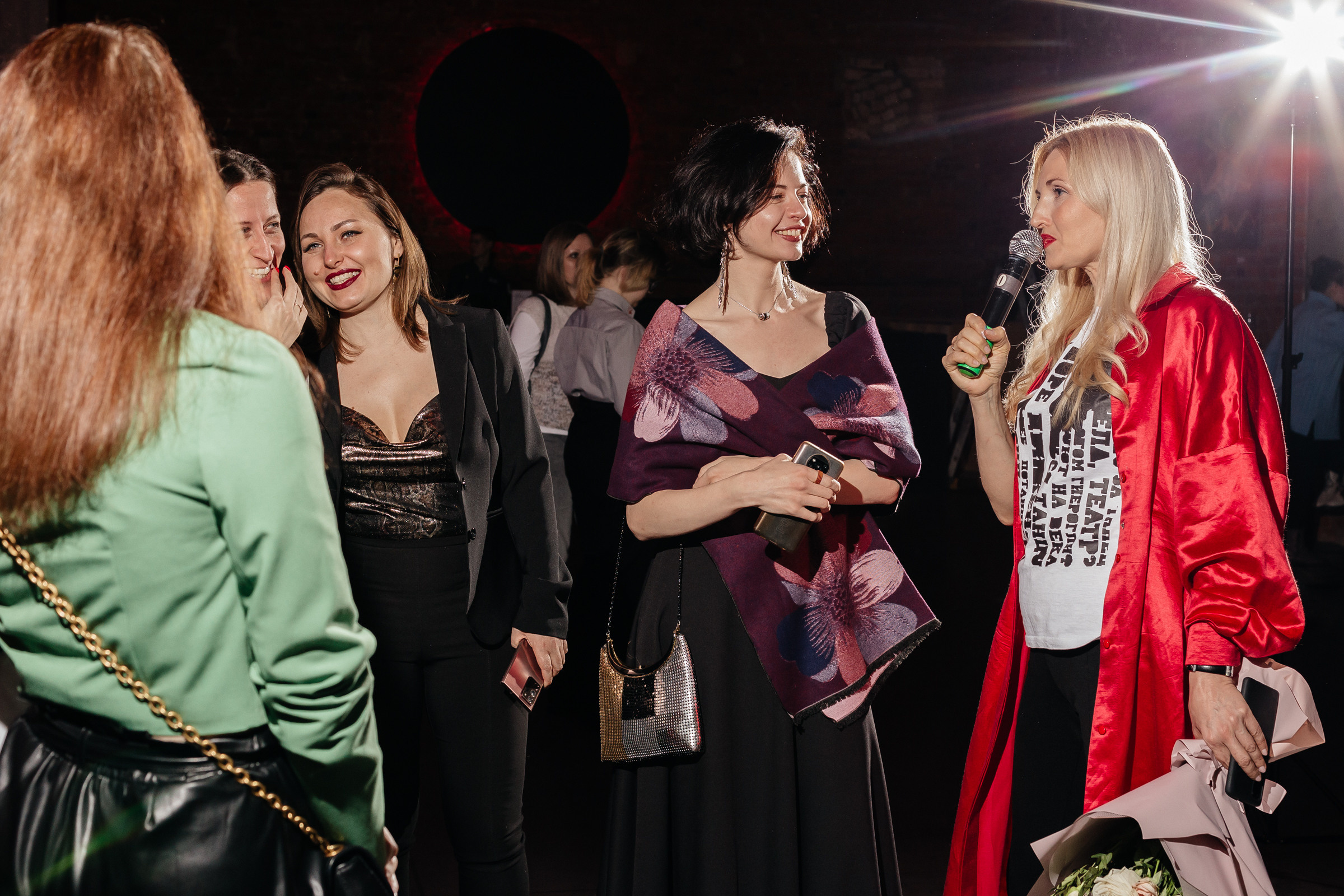 Репортажная съёмка. Свадебный фотограф в Иваново Гитарина Черняева