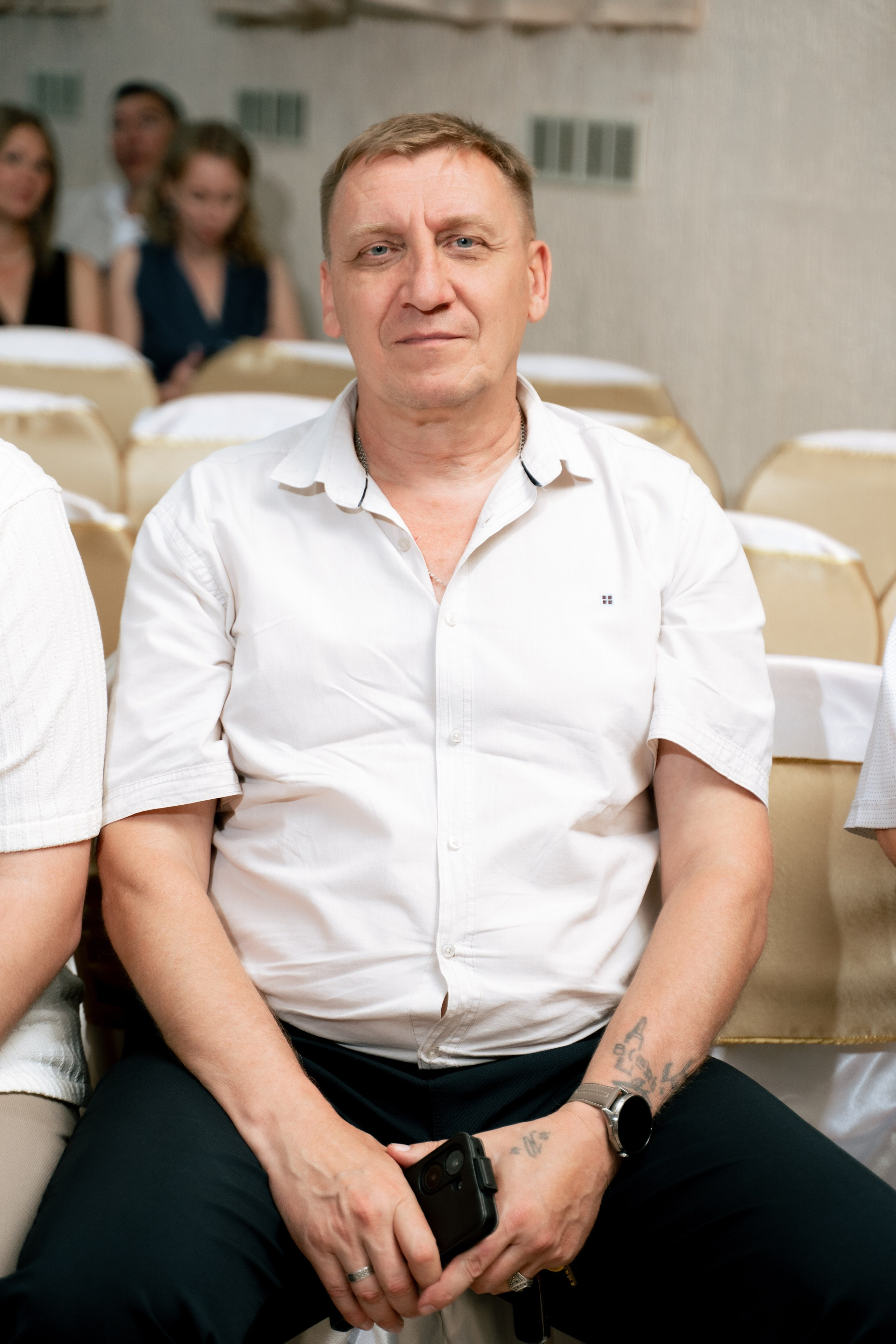 40 Школа 11 класс вручение аттестатов. Выпускные альбомы Натальи Бутко: Новороссийск, Анапа, Геленджик
