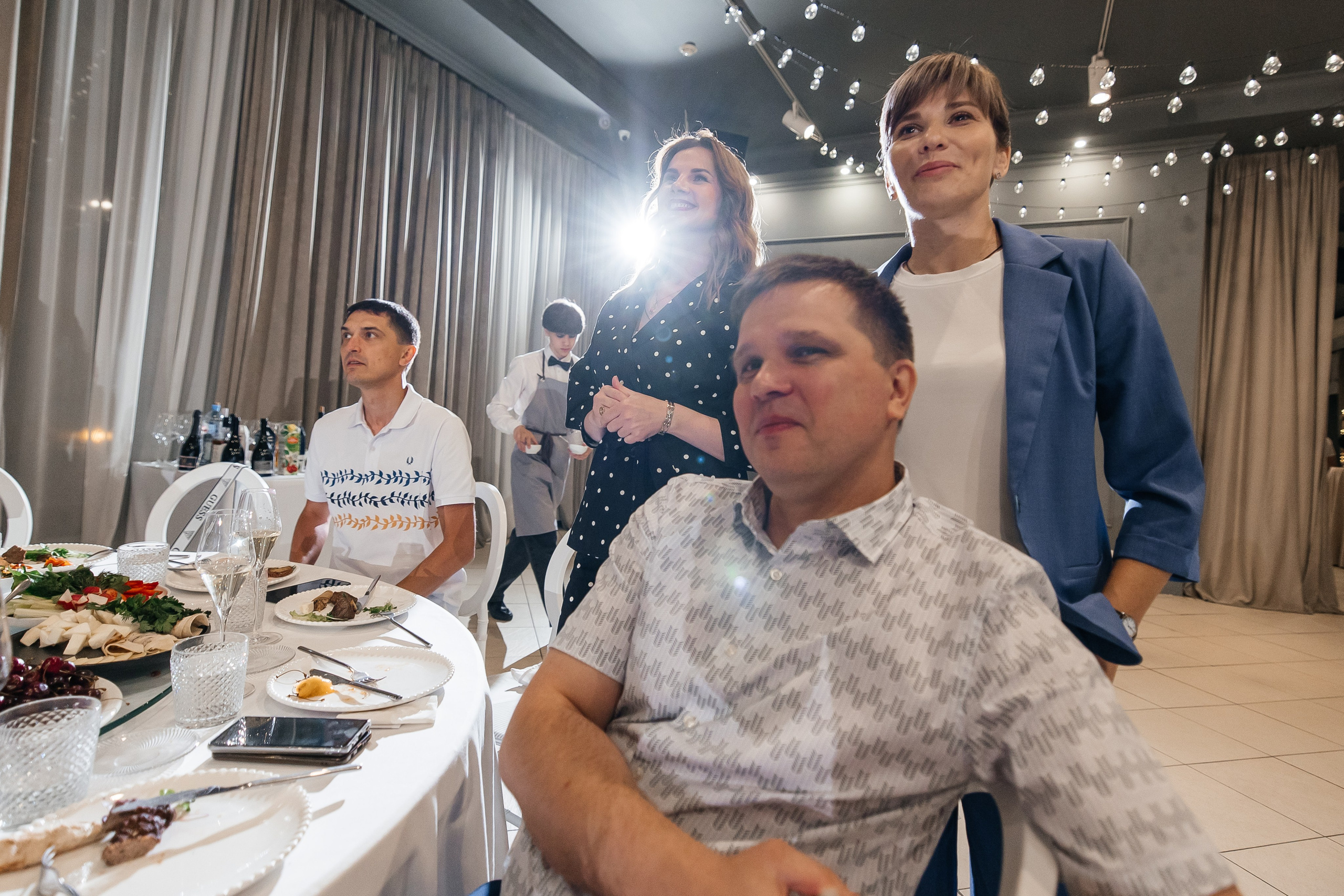 2023-06-23 Выпускной МБОУ СОШ № 10. Фотограф в Красноярске