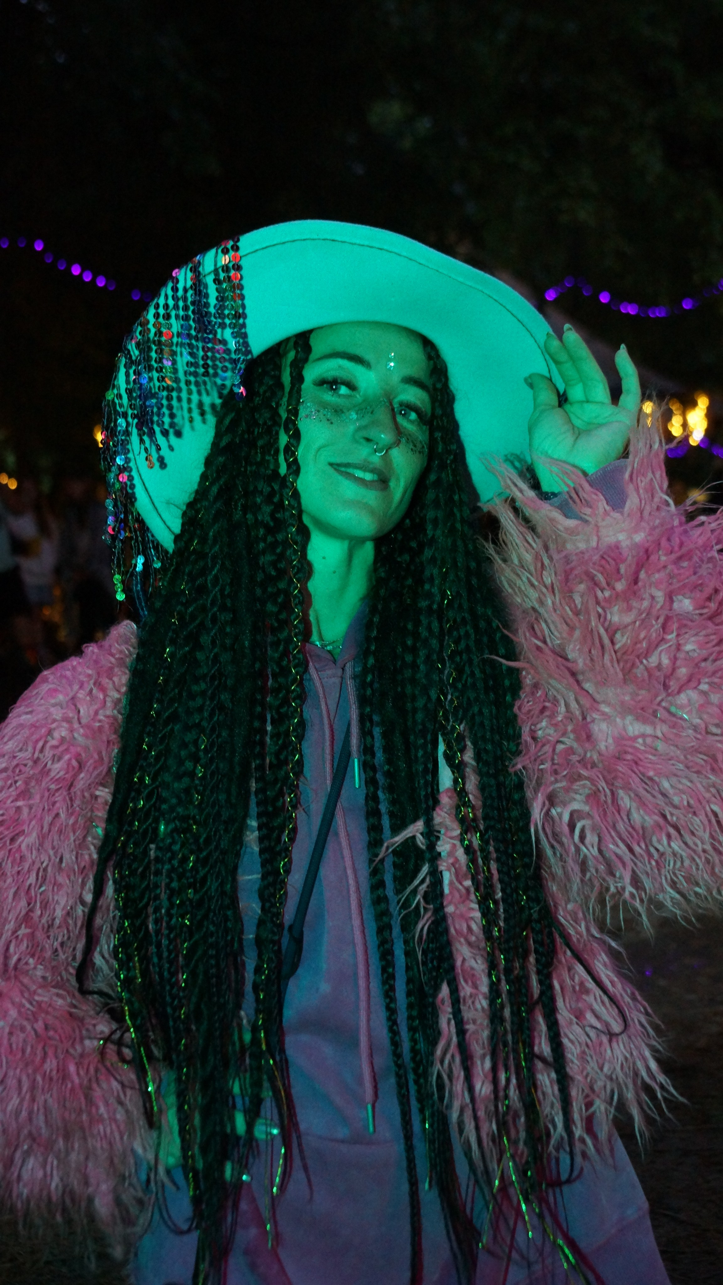 𝐒𝐤𝐚𝐳𝐤𝐚. Photograma