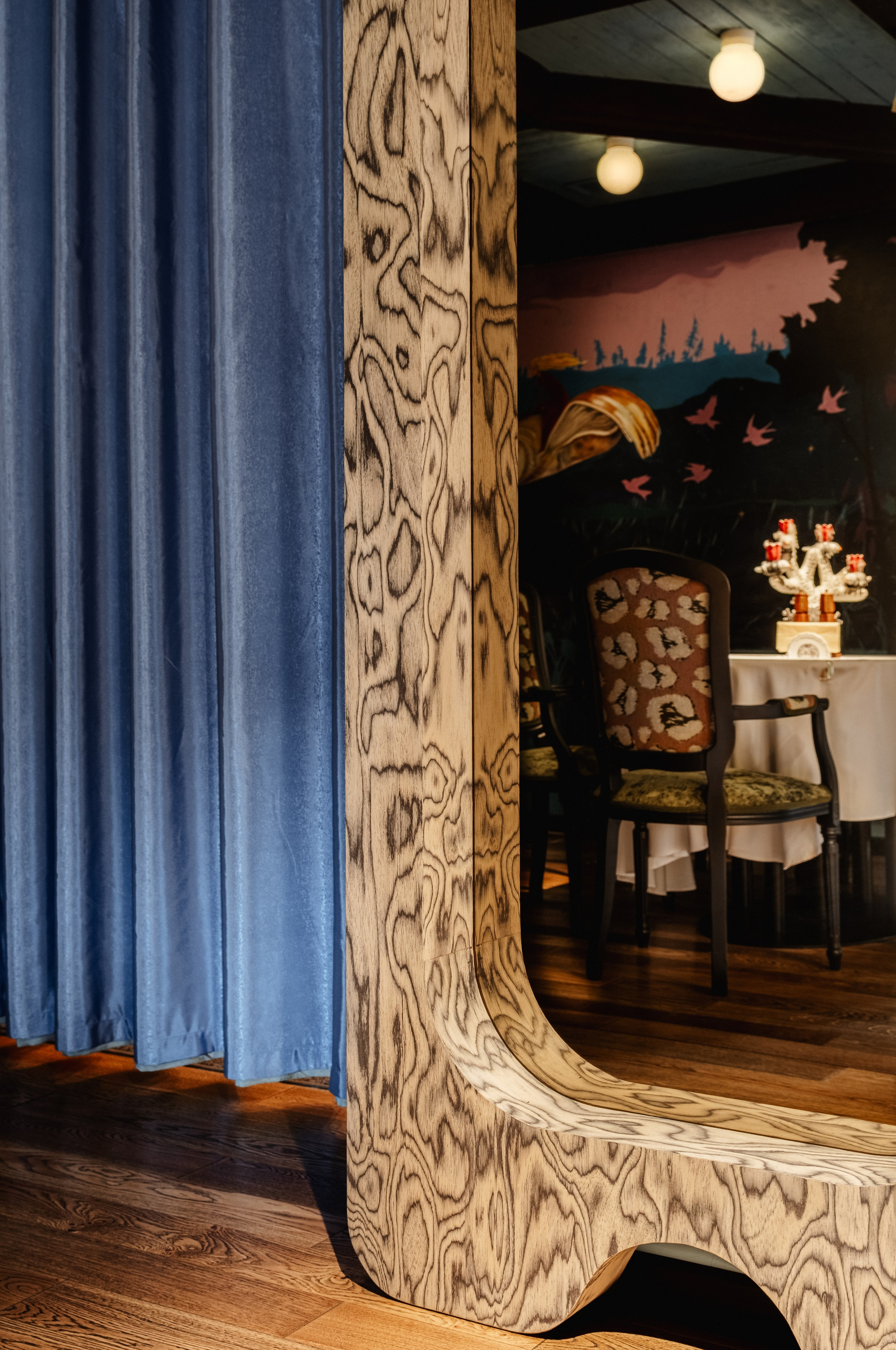 Lili Restaurant by Yana Aspanadze. Ekaterina Symidi. Interior Photographer