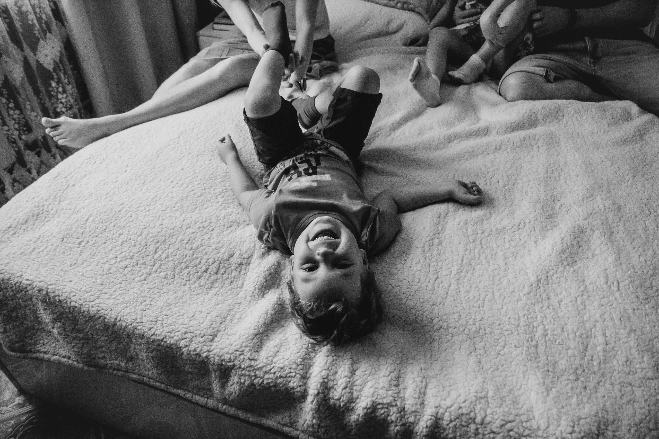 Семейная домашняя фотосессия. Семейный фотограф в Томске Максимова Екатерина