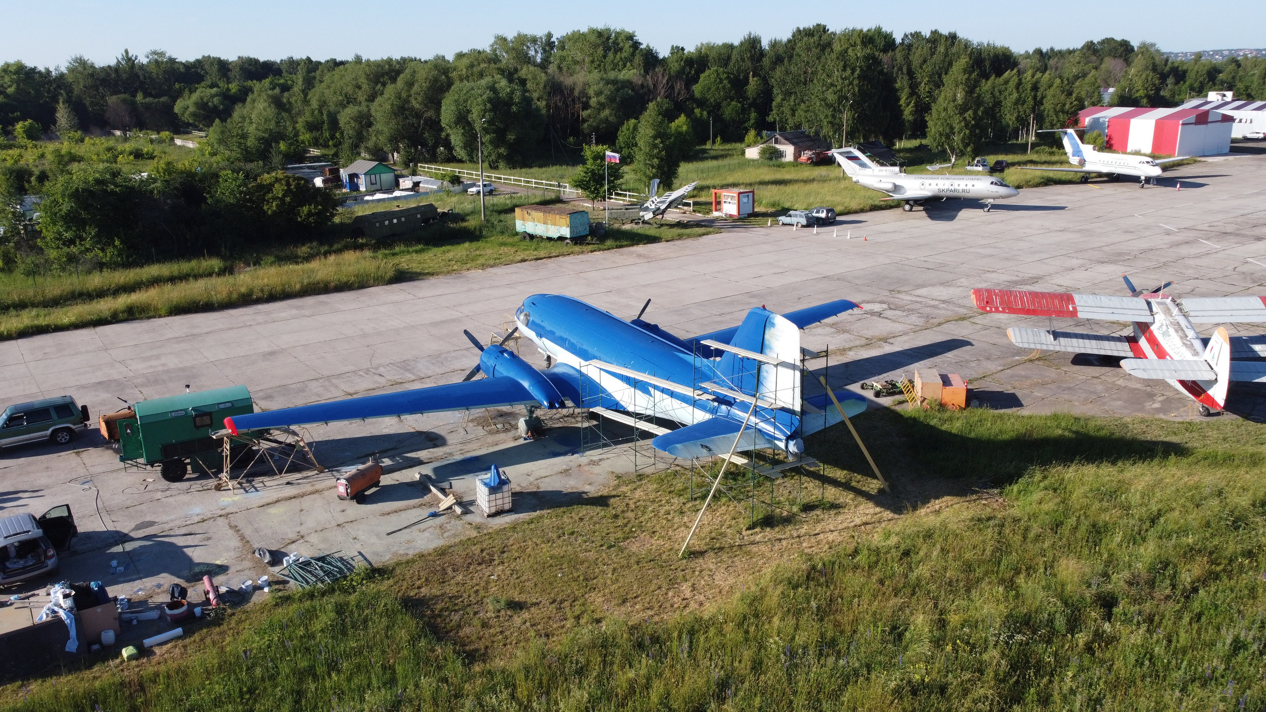 Ил-14Т «Голубая Мечта» — покраска (2022г). Фотоальбом показывающий увлекательный мир авиации и мир медведей Андрея Иванова