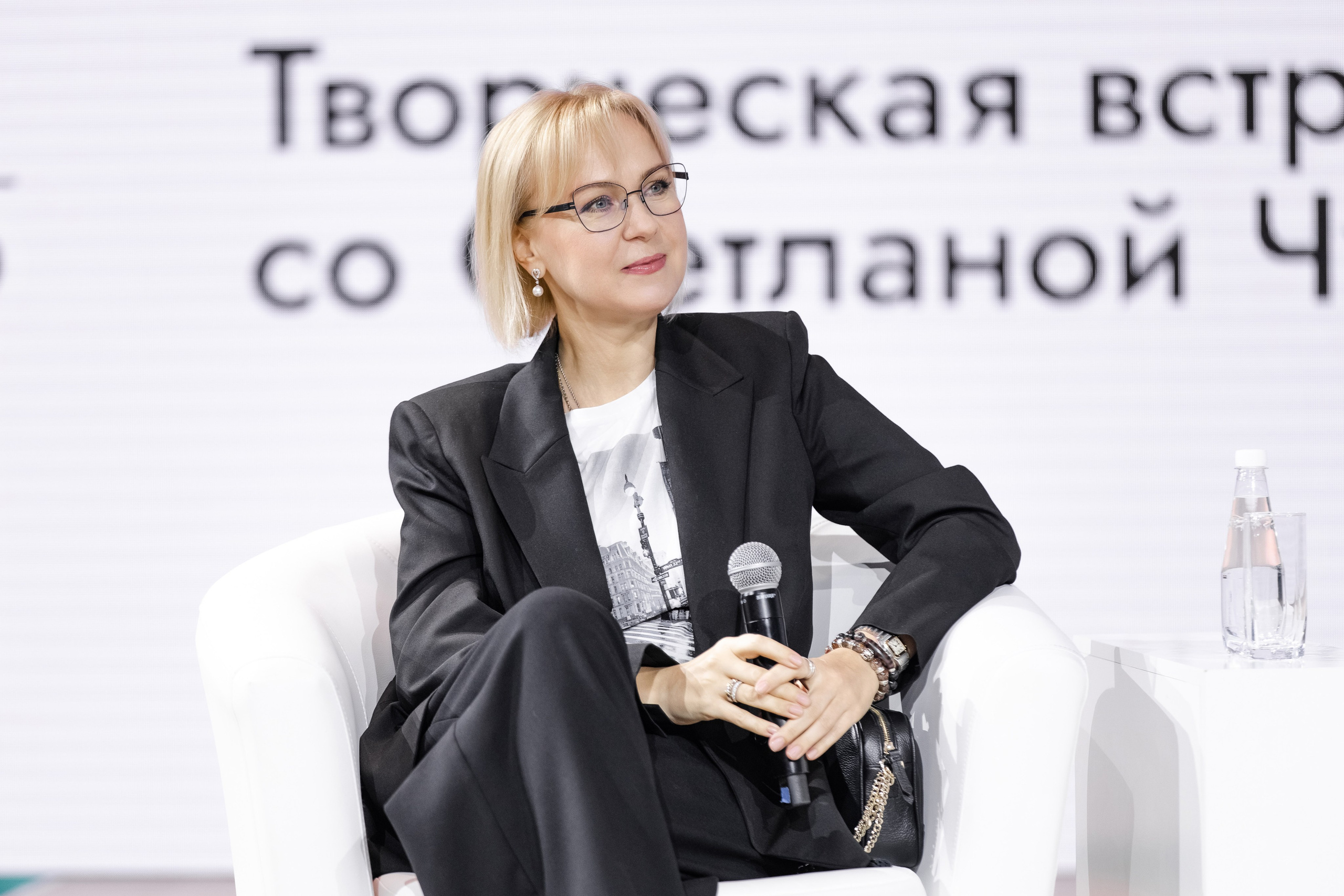 Выставка Россия: наша культура. Свадебный репортажный фотограф в Москве